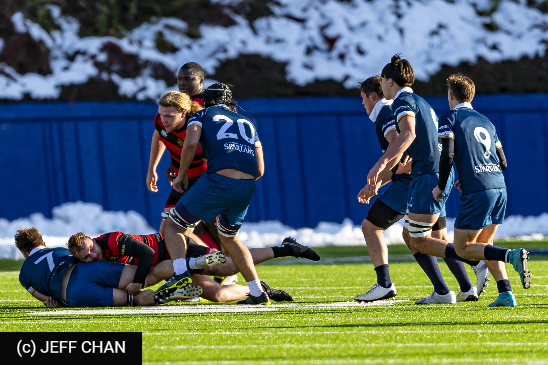  University of Guelph - Trinity Western University - Rugby - CANUMENS 2022 - Guelph vs Trinity Western U - Bronze Game  by Jeff Chan (#CANUMENS2211) Photo by: Jeff Chan | Siuxy Sports 2022-12-04