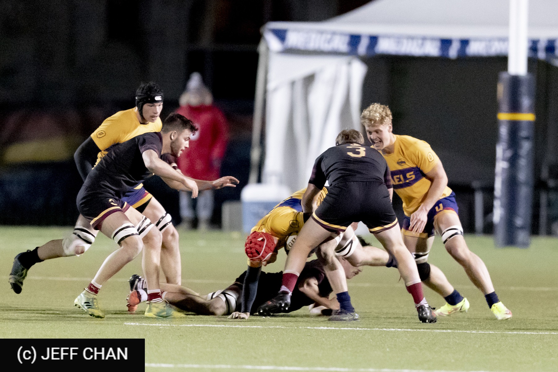  Queen's University - Université Concordia - Rugby - CANUMENS 2021 - Queen's U vs Concordia U - by Jeff Chan (#CANUMENS2104) Photo by: Jeff Chan | Siuxy Sports 2021-11-24