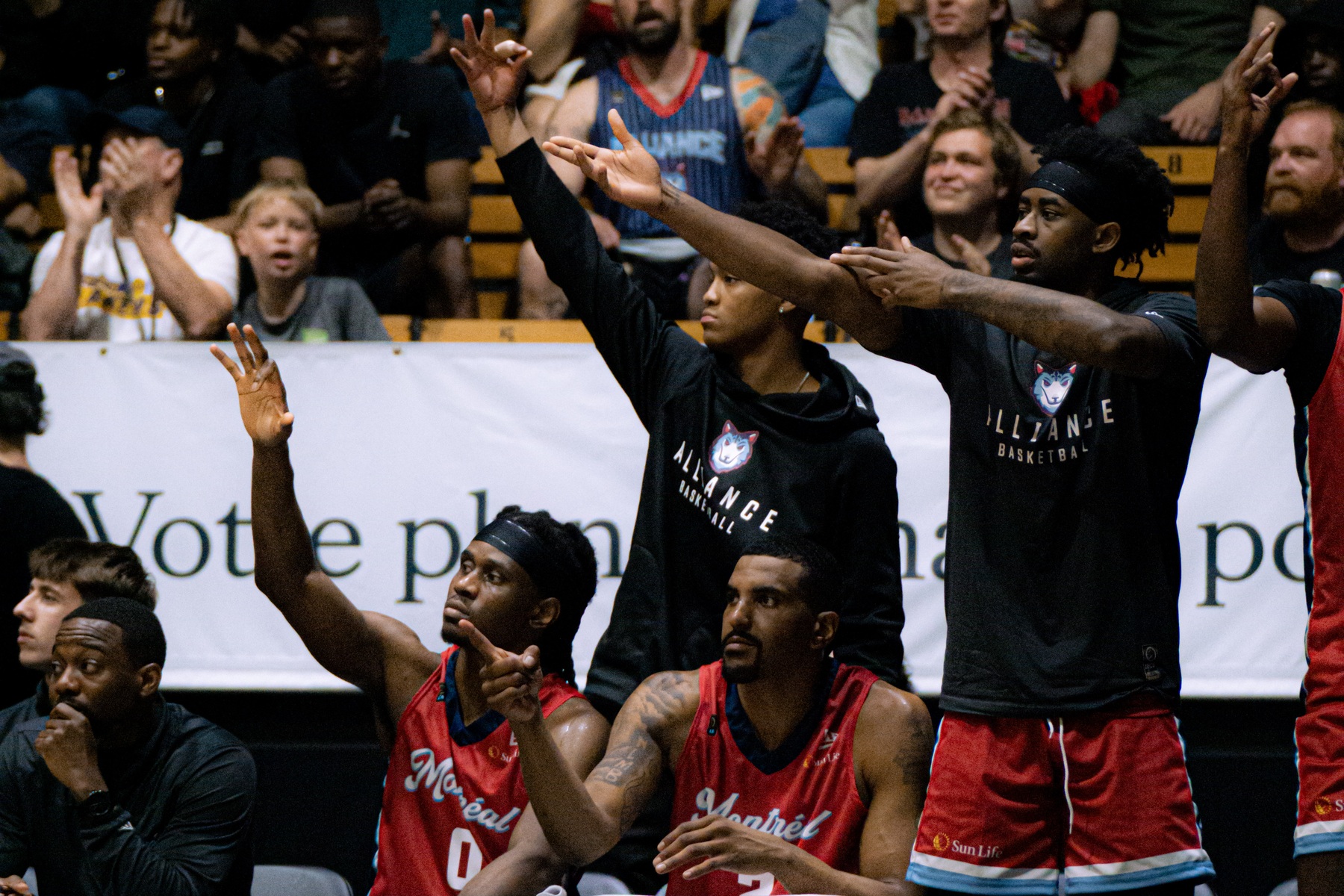 Jalin ANDERSON - Kevin OSAWE -  Montreal - Brampton - Basketball - CEBL 2026 - Alliance Montréal vs Brampton Honey Badgers (#CEBL26AMBHB6) Photo by: m9 .pix | Siuxy Sports 2026-06-10