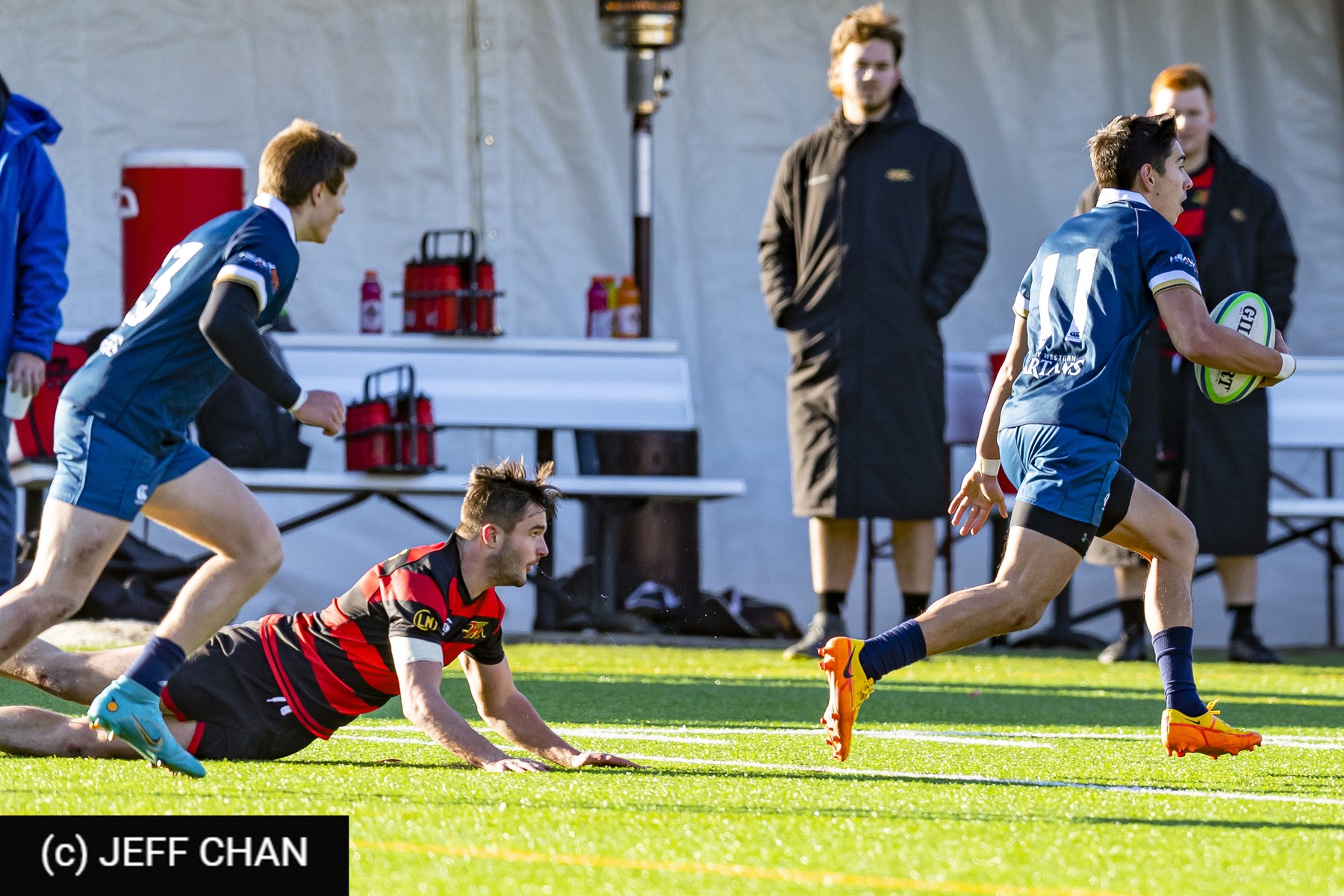  University of Guelph - Trinity Western University - Rugby - CANUMENS 2022 - Guelph vs Trinity Western U - Bronze Game  by Jeff Chan (#CANUMENS2211) Photo by: Jeff Chan | Siuxy Sports 2022-12-04