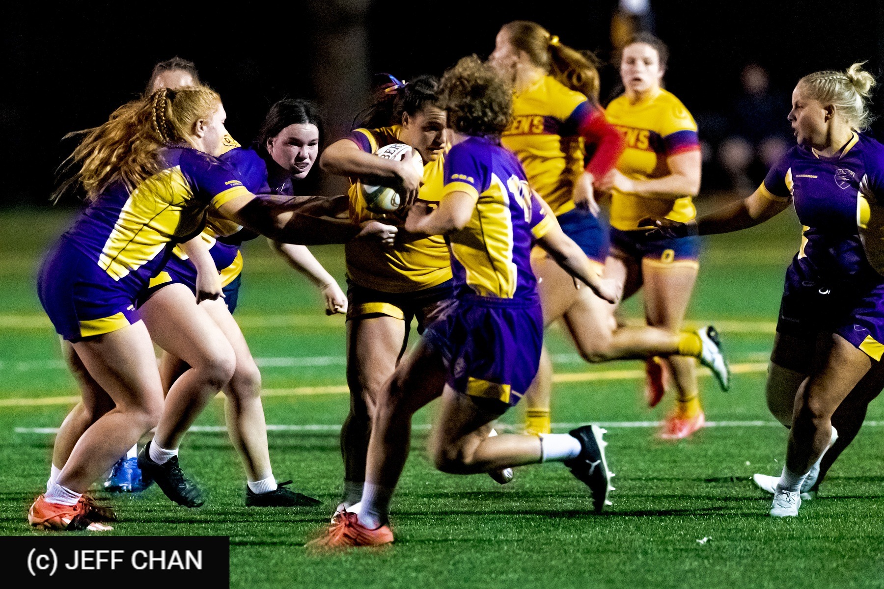  Queen's University - Wilfrid Laurier University - Rugby - OUA 2025 Queen's (W) vs Laurier (#OUW25QWLA10) Photo by: Jeff Chan | Siuxy Sports 2025-10-17
