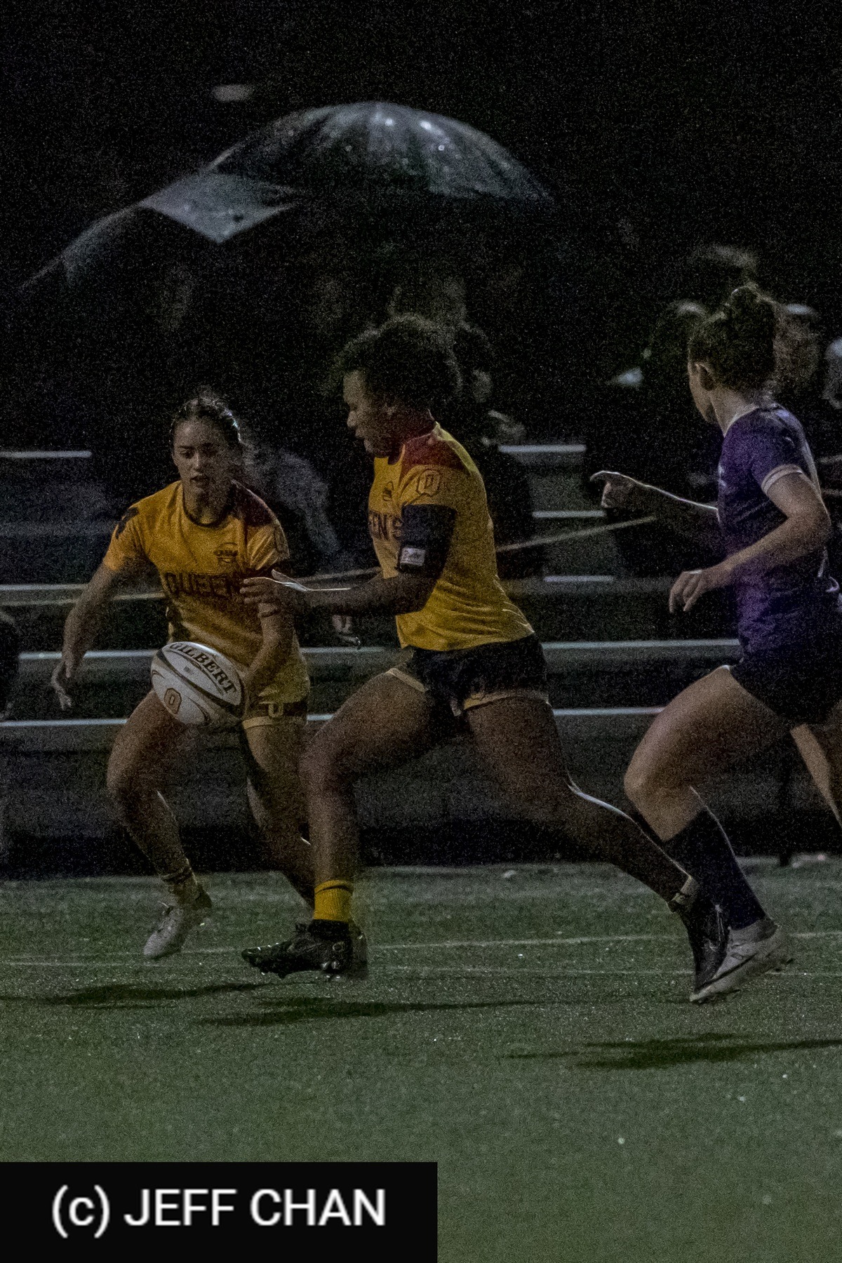  Queen's University - University of Western Ontario - Rugby - OUA 2023 Queen's (W) vs Western Semi (#OUW23QWWE10) Photo by: Jeff Chan | Siuxy Sports 2023-10-20