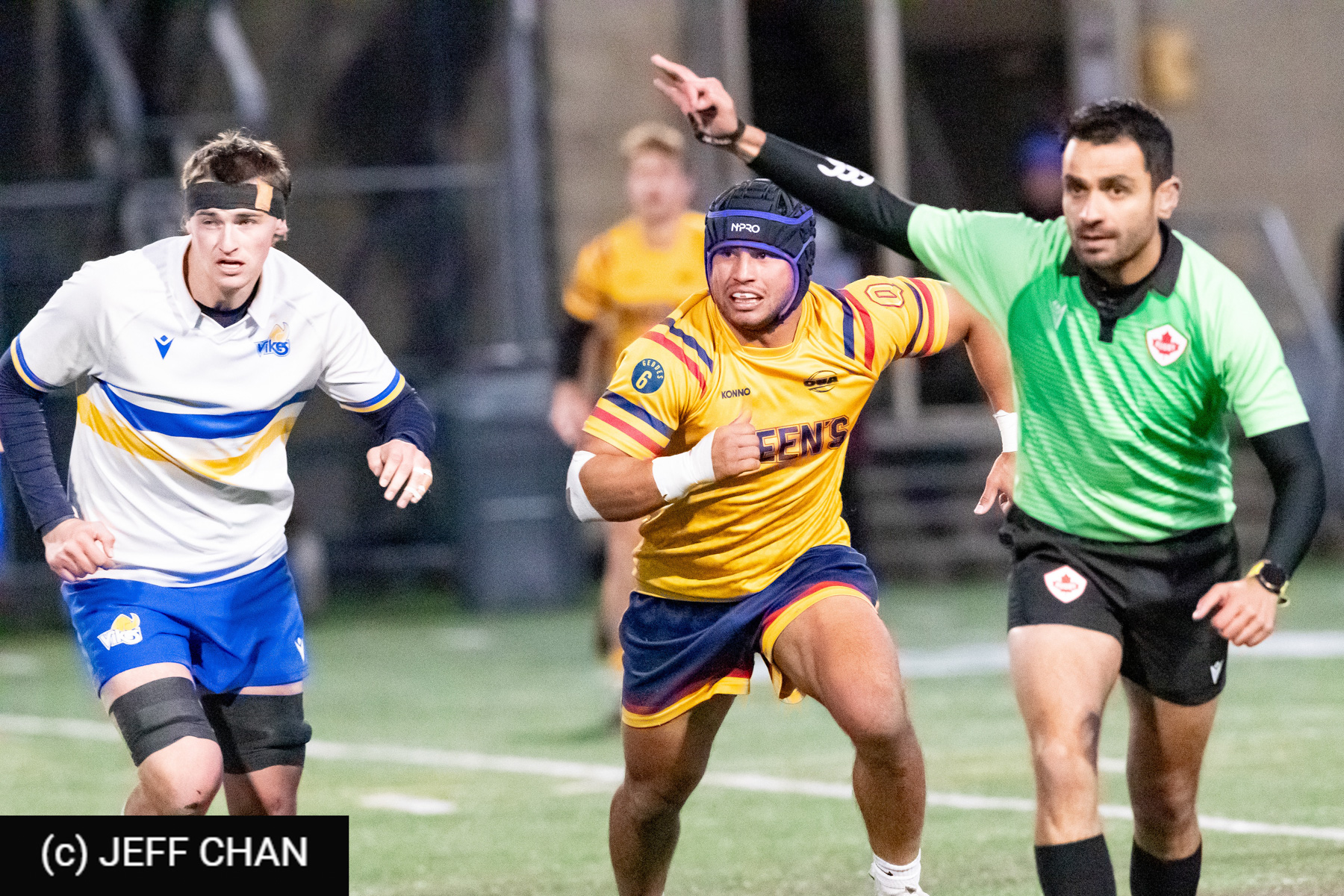 Muiredach CASEY - Sterling SEUNARINE -  Queen's University - University of Victoria - Rugby - CANUMENS 2024 - Qtr final - Queen's vs UVic by Jeff Chan (#CANUMENS2403) Photo by: Jeff Chan | Siuxy Sports 2024-11-13