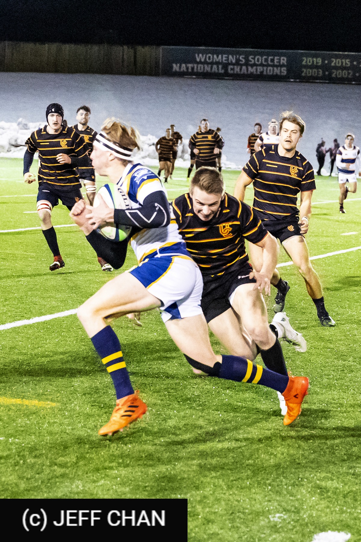 Simon MCDUFFIE - Kaiden POWELL -  University of British Columbia - University of Calgary - Rugby - CANUMENS 2022 - U British Columbia vs  U Calgary -  by Jeff Chan (#CANUMENS2202) Photo by: Jeff Chan | Siuxy Sports 2022-11-30