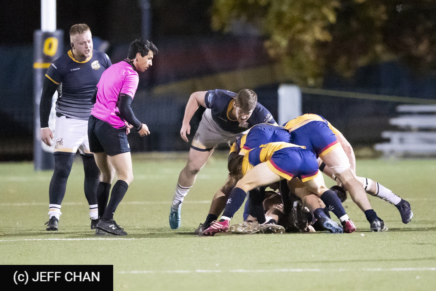  Queen's University - University of British Columbia - Rugby - CANUMENS 2021 - Queen's U vs U British Columbia - by Jeff Chan (#CANUMENS2105) Photo by: Jeff Chan | Siuxy Sports 2021-11-26