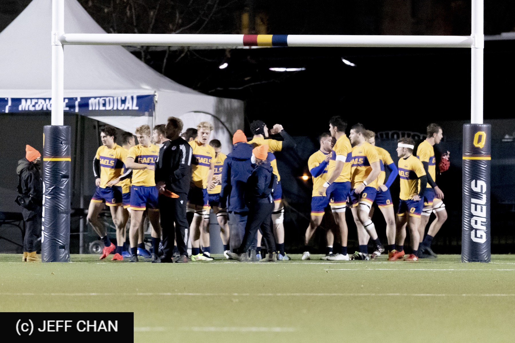  Queen's University - Université Concordia - Rugby - CANUMENS 2021 - Queen's U vs Concordia U - by Jeff Chan (#CANUMENS2104) Photo by: Jeff Chan | Siuxy Sports 2021-11-24