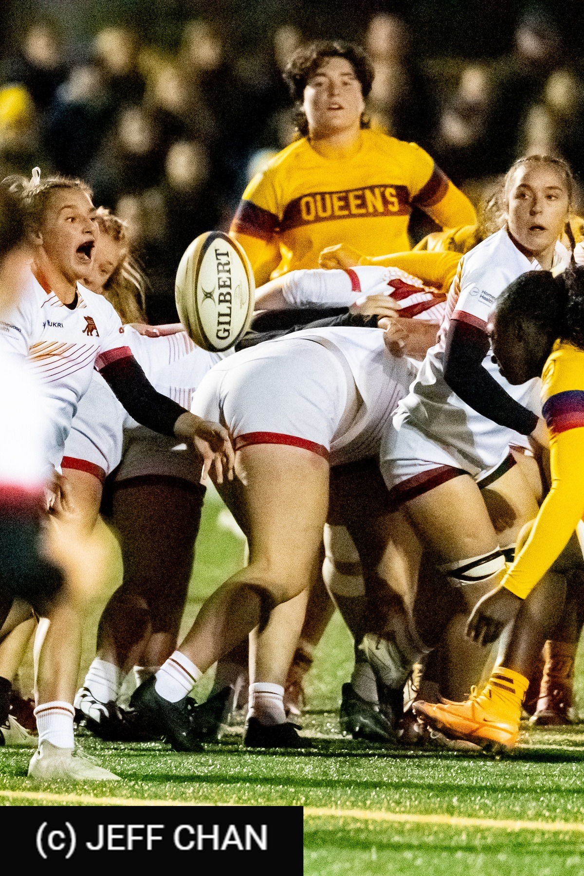  Queen's University - University of Guelph - Rugby - OUA 2025 Queen's (W) vs Guelph (#OUW25QWGU10) Photo by: Jeff Chan | Siuxy Sports 2025-10-24