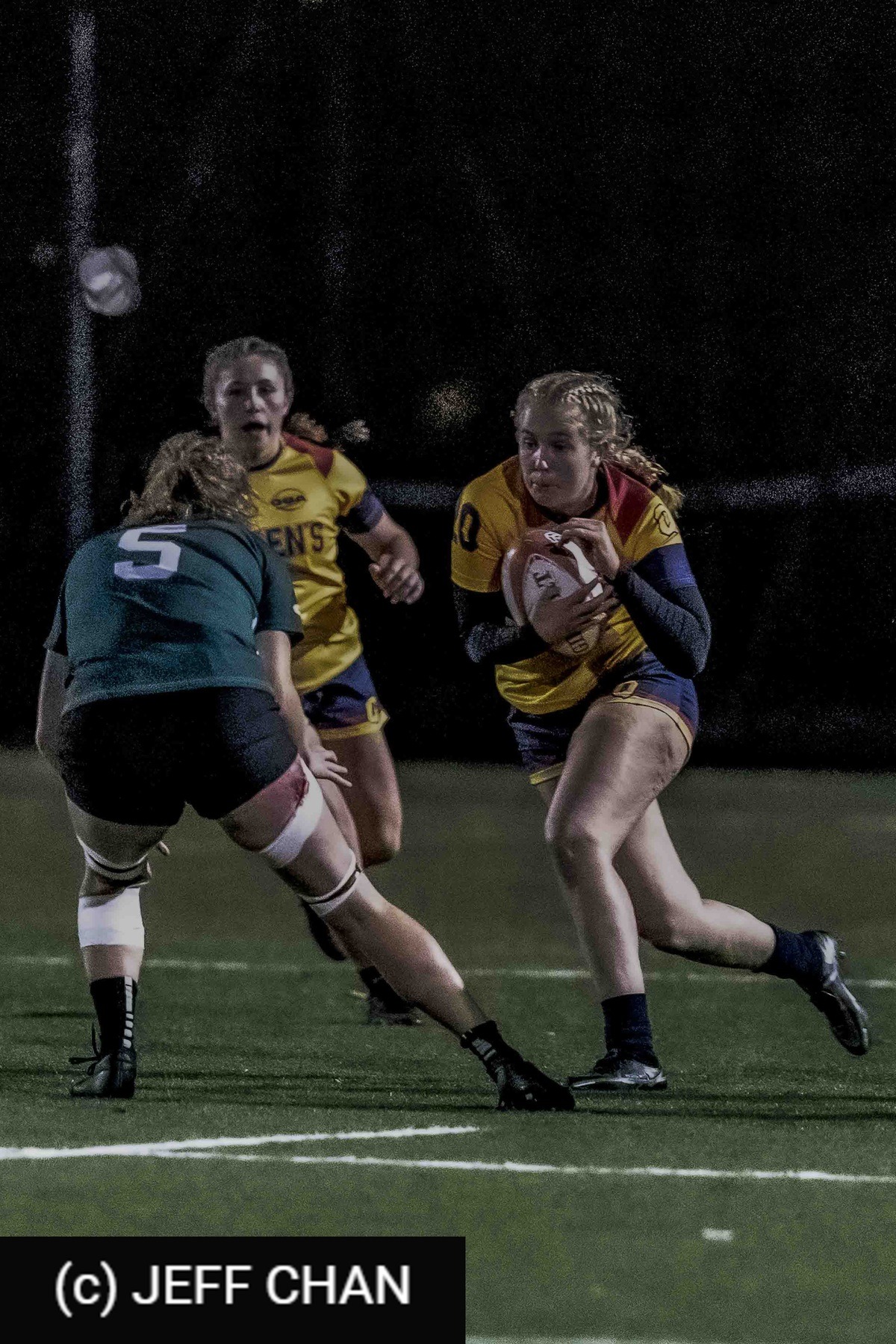  Queen's University - Trent University - Rugby - OUA 2022 Queen's (W) vs Trent (#OUW22QWTR10) Photo by: Jeff Chan | Siuxy Sports 2022-10-07