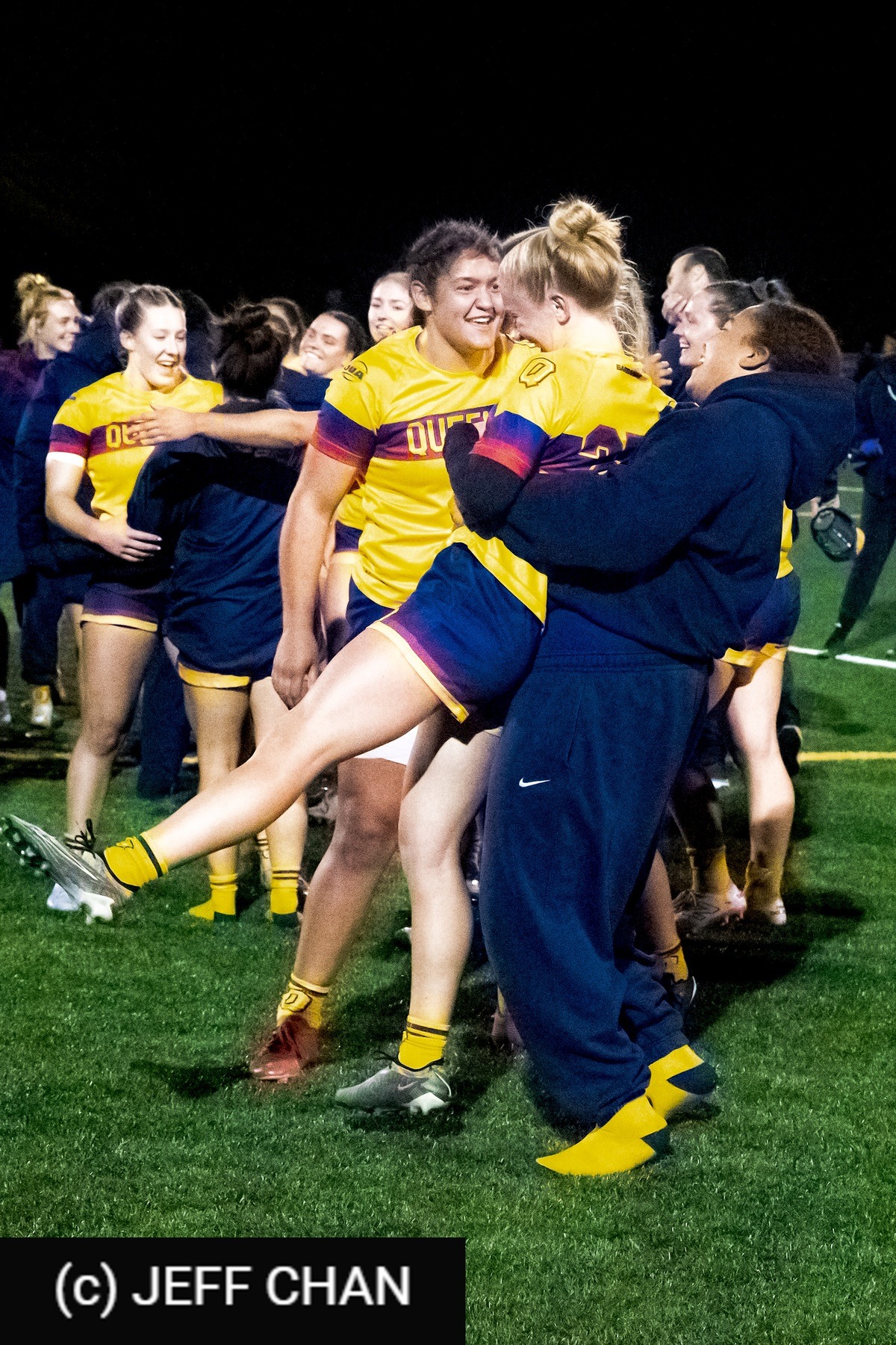  Queen's University - Wilfrid Laurier University - Rugby - OUA 2025 Queen's (W) vs Laurier (#OUW25QWLA10) Photo by: Jeff Chan | Siuxy Sports 2025-10-17