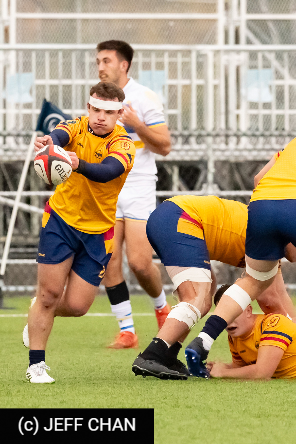 Shane RIKLEY-KRINDLE -  Queen's University - University of Victoria - Rugby - CANUMENS 2023 - Quarter final - Queen's vs UVic by Jeff Chan (#CANUMENS2301) Photo by: Jeff Chan | Siuxy Sports 2023-11-15