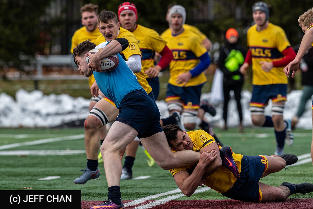 Jared AUGUSTIN - Alex PIPCHUK -  Queen's University - University of Victoria - Rugby - CANUMENS 2019 - Queen's U vs U Victoria - by Jeff Chan (#CANUMENS1905) Photo by: Jeff Chan | Siuxy Sports 2019-11-22