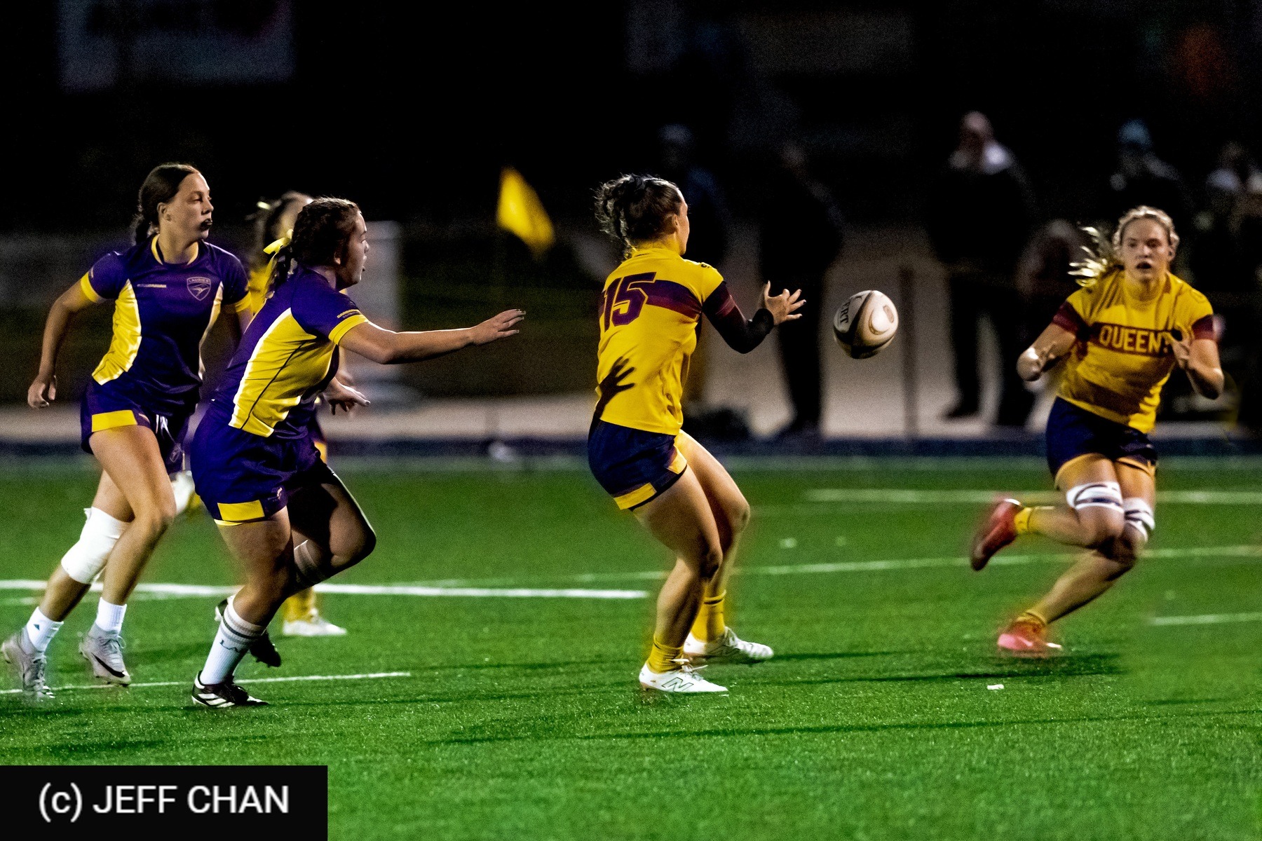  Queen's University - Wilfrid Laurier University - Rugby - OUA 2025 Queen's (W) vs Laurier (#OUW25QWLA10) Photo by: Jeff Chan | Siuxy Sports 2025-10-17