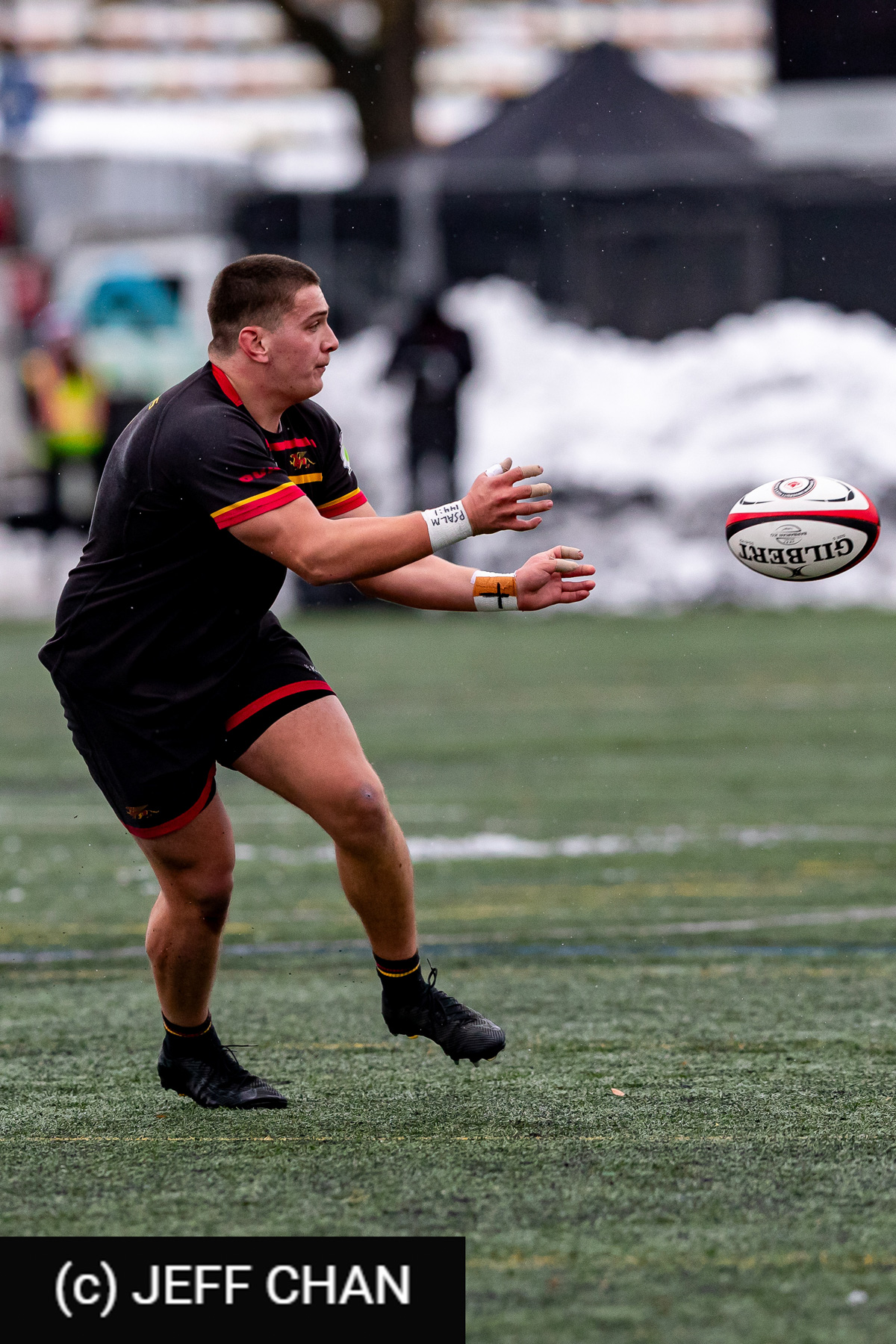  University of Guelph - University of British Columbia Okanagan - Rugby - CANUMENS 2025 - University of Guelph v University of British Columbia Okanagan - Game#2 by Jeff Chan (#CANUMENS2572) Photo by: Jeff Chan | Siuxy Sports 2025-11-12