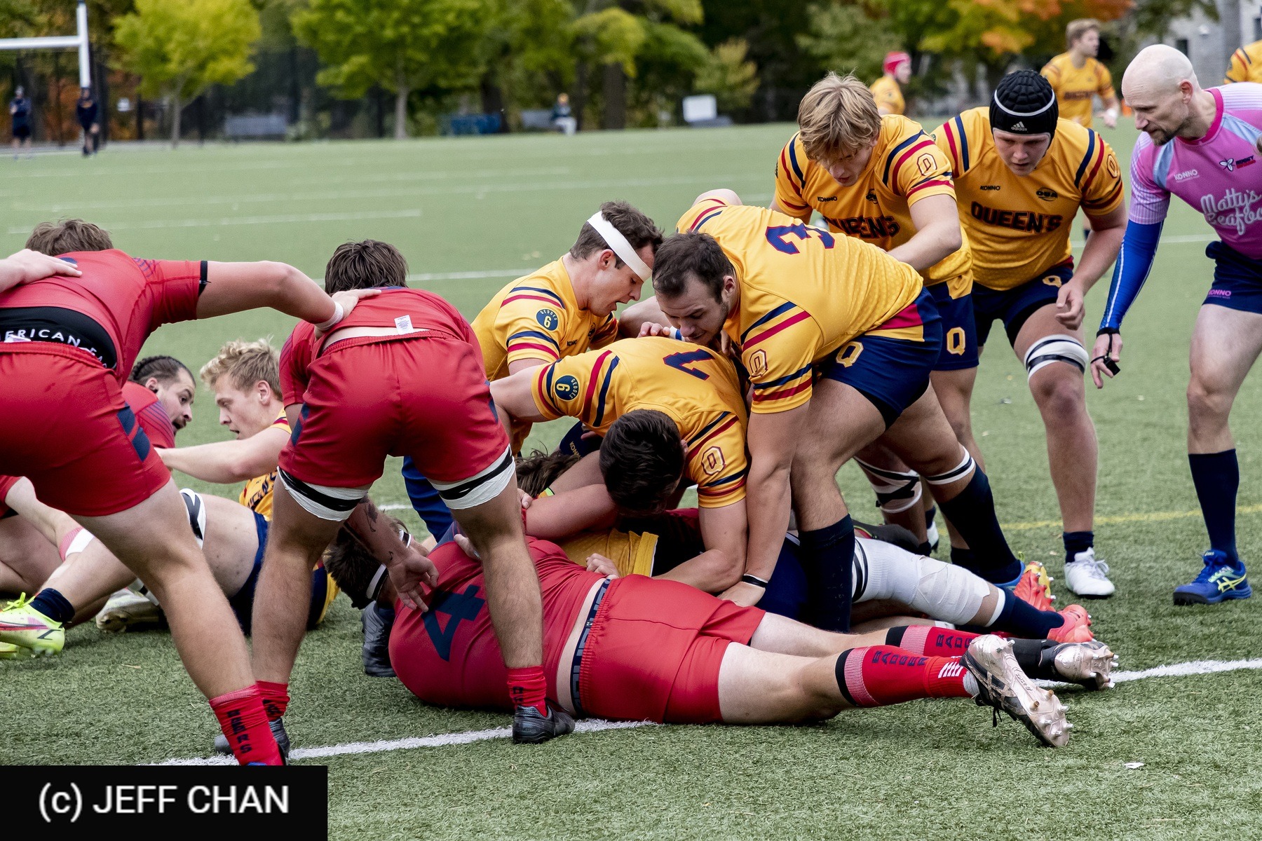  Queen's University - Brock University - Rugby - OUA 2022 Queen's vs Brock (#OUA22QUBR10) Photo by: Jeff Chan | Siuxy Sports 2022-10-08