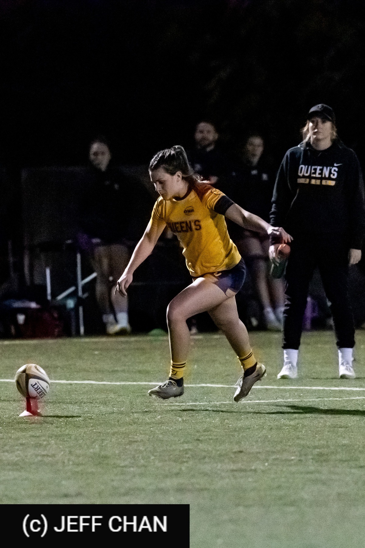  Queen's University - University of Western Ontario - Rugby - OUA 2024 Queen's (W) vs Western (#OUW24QWWE10) Photo by: Jeff Chan | Siuxy Sports 2024-10-18