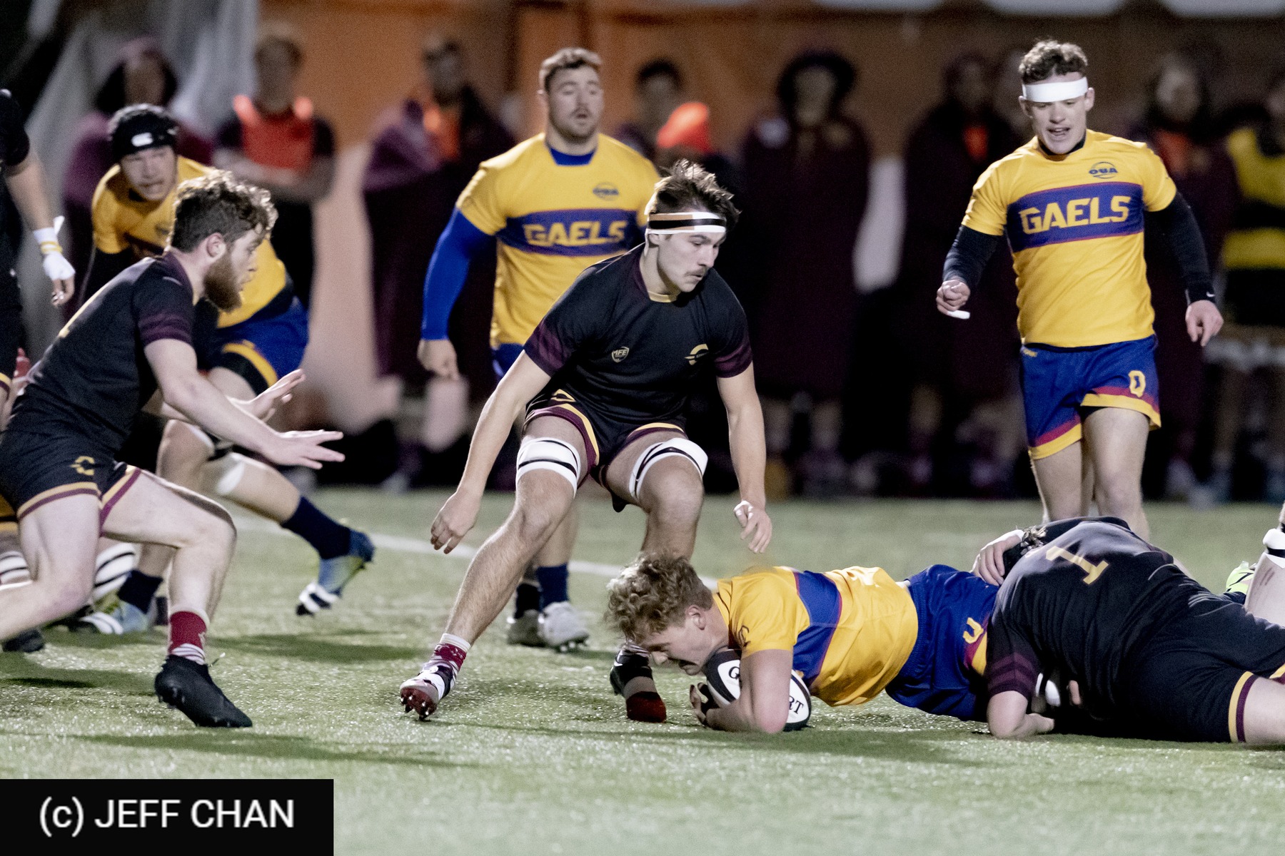  Queen's University - Université Concordia - Rugby - CANUMENS 2021 - Queen's U vs Concordia U - by Jeff Chan (#CANUMENS2104) Photo by: Jeff Chan | Siuxy Sports 2021-11-24