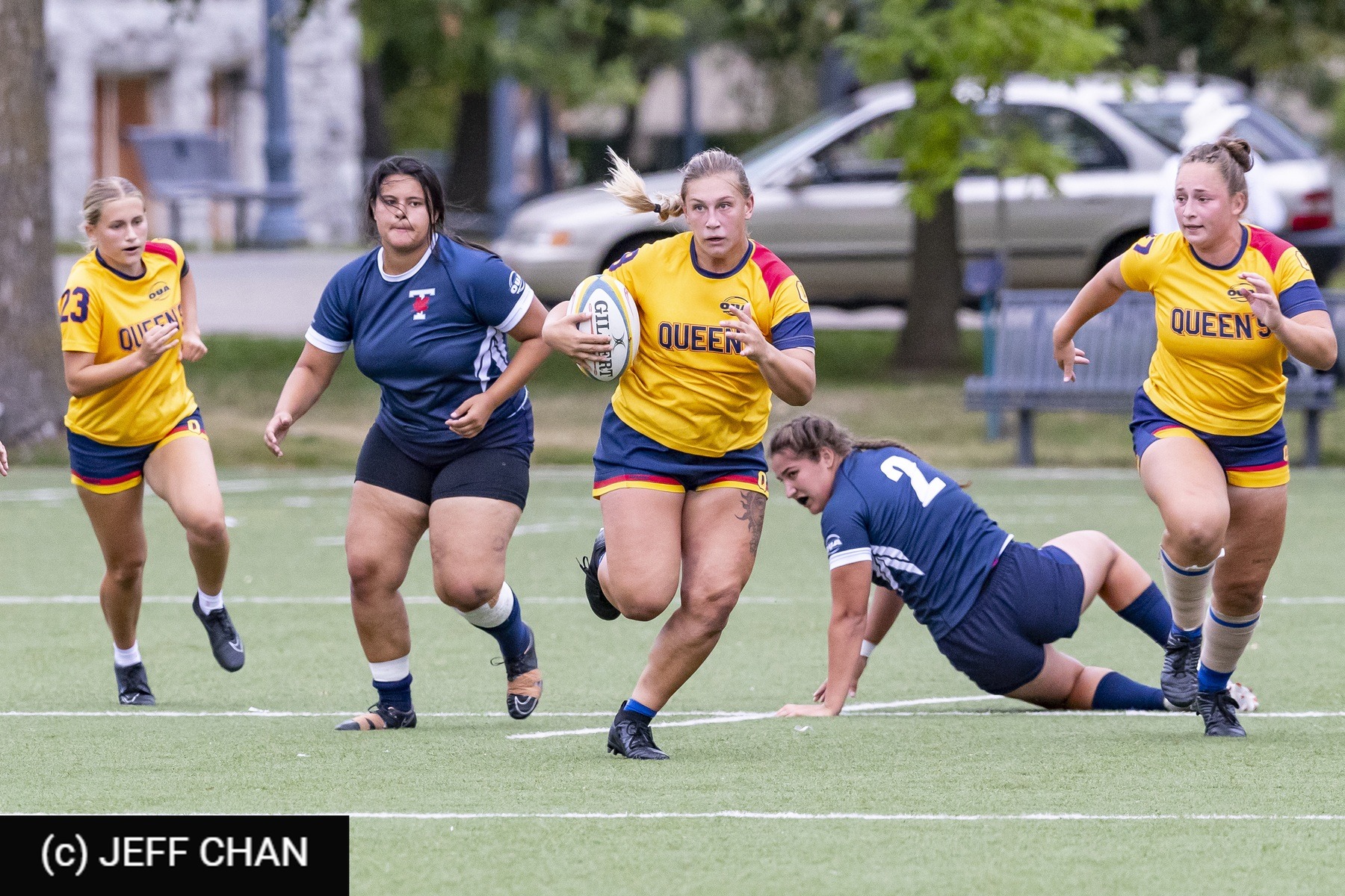  Queen's University - University of Toronto - Rugby - OUA 2023 Queen's (W) vs Toronto (#OUW23QWUT09) Photo by: Jeff Chan | Siuxy Sports 2023-09-09