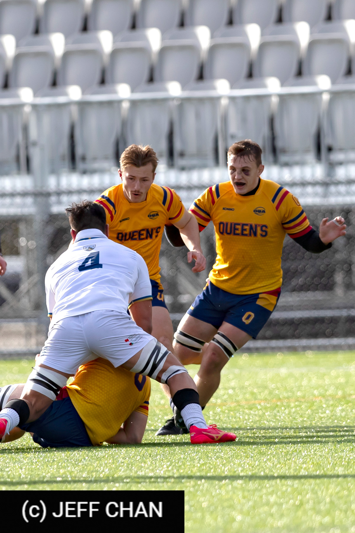 Connor GITTENS - Alex PIPCHUK -  Queen's University - Trinity Western University - Rugby - CANUMENS 2023 - Queen's vs Trinity U by Jeff Chan (#CANUMENS2309) Photo by: Jeff Chan | Siuxy Sports 2023-11-19