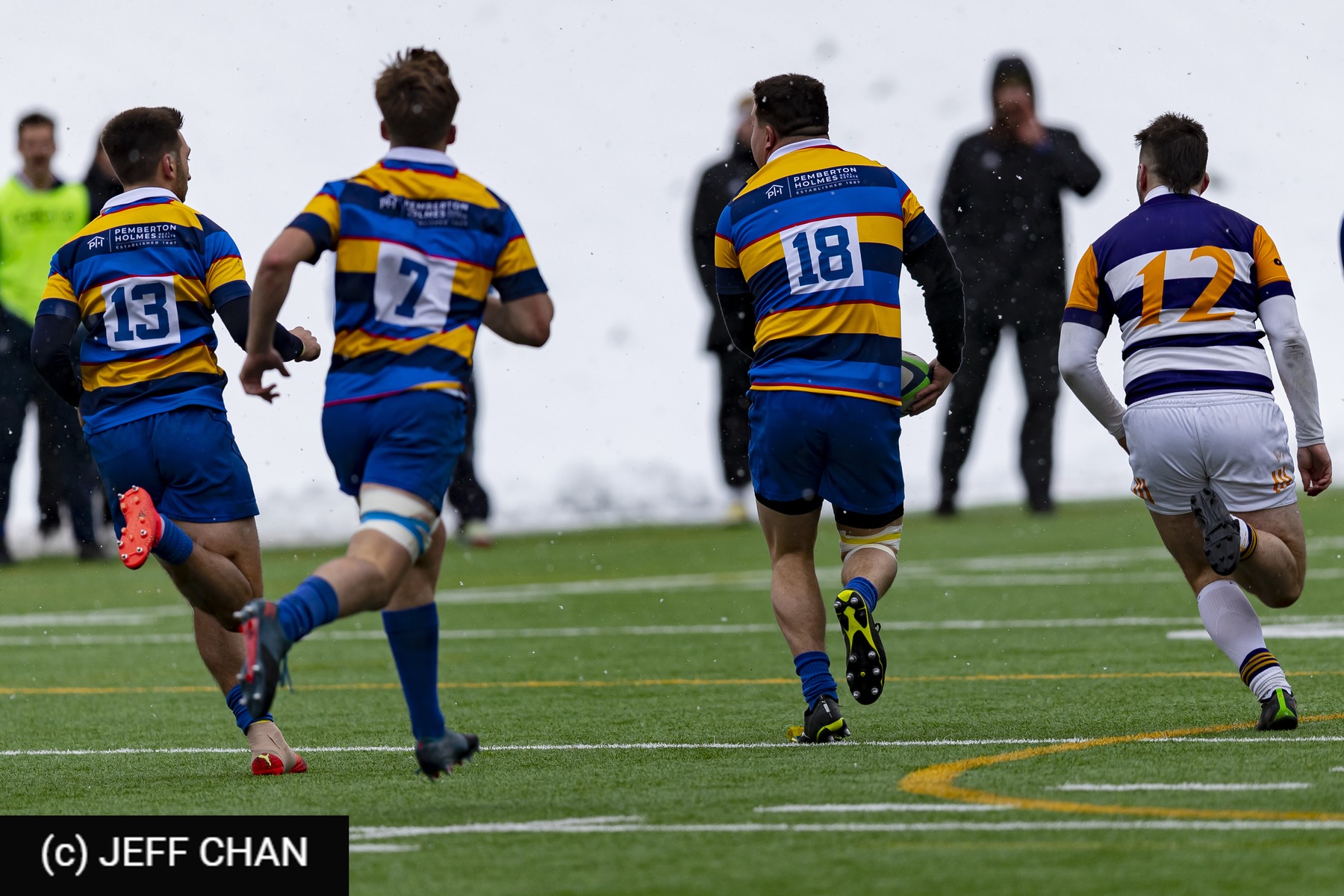  University of Victoria - Wilfrid Laurier University - Rugby - CANUMENS 2022 - U Victoria vs W Laurier U -  by Jeff Chan (#CANUMENS2208) Photo by: Jeff Chan | Siuxy Sports 2022-12-02