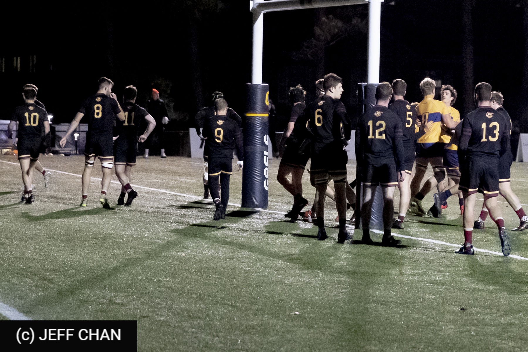  Queen's University - Université Concordia - Rugby - CANUMENS 2021 - Queen's U vs Concordia U - by Jeff Chan (#CANUMENS2104) Photo by: Jeff Chan | Siuxy Sports 2021-11-24