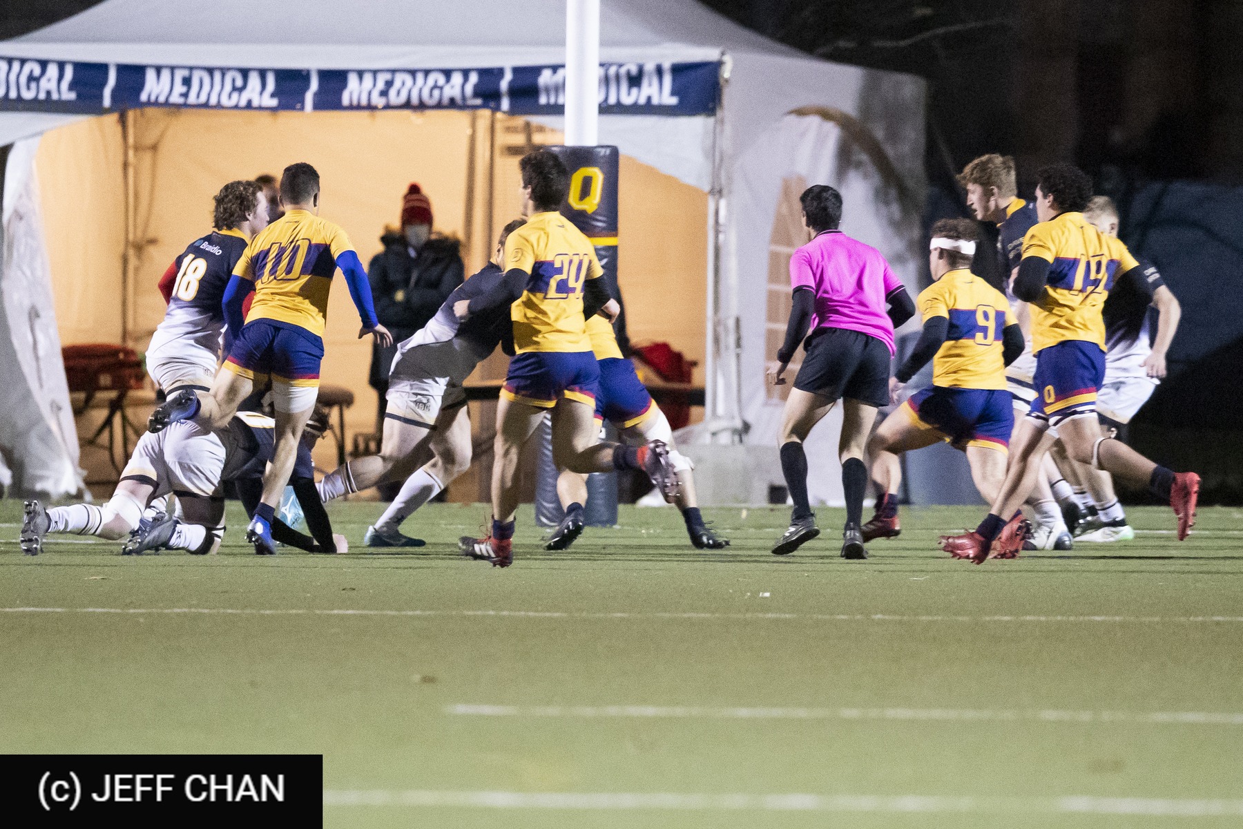  Queen's University - University of British Columbia - Rugby - CANUMENS 2021 - Queen's U vs U British Columbia - by Jeff Chan (#CANUMENS2105) Photo by: Jeff Chan | Siuxy Sports 2021-11-26