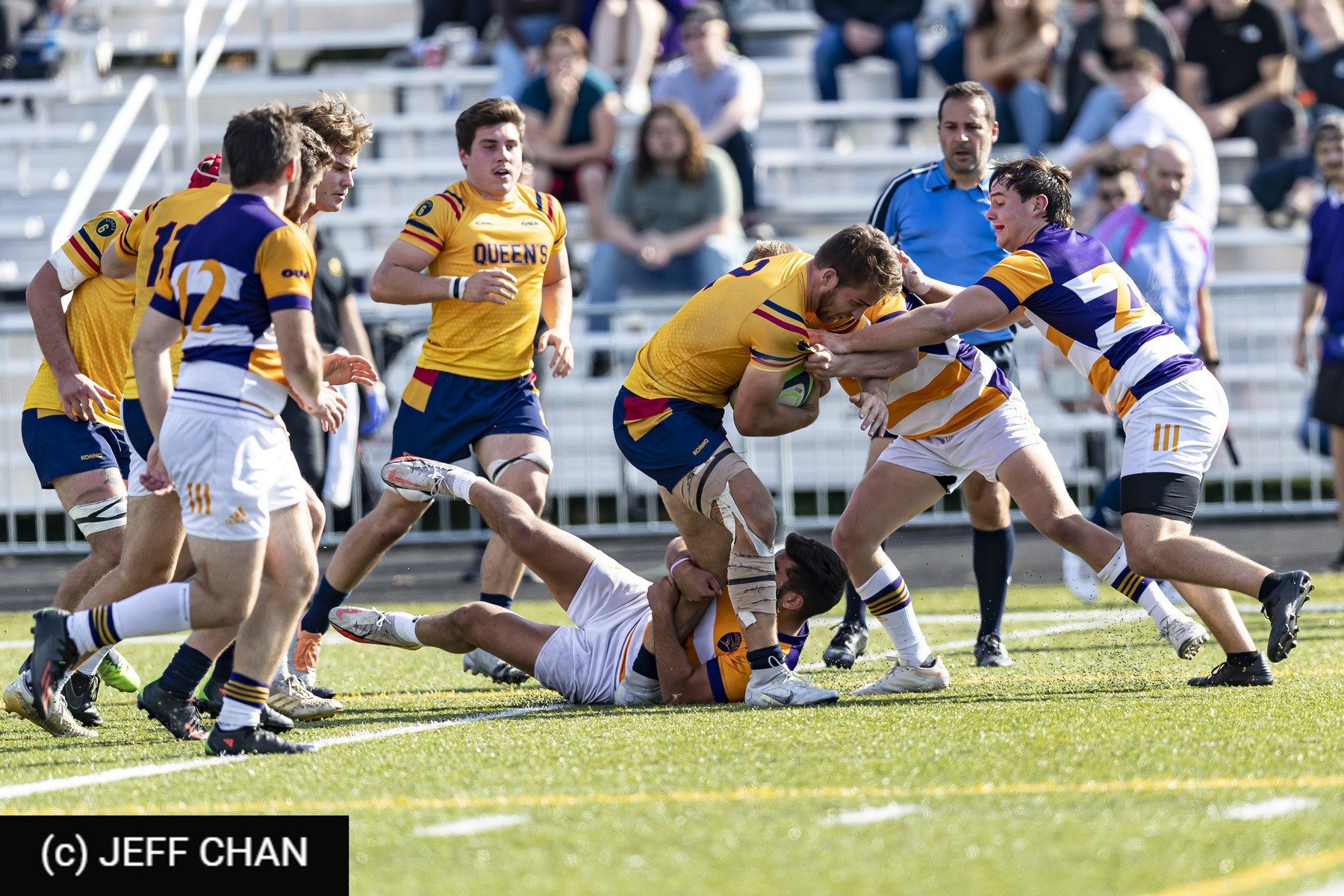  Queen's University - Wilfrid Laurier University - Rugby - OUA 2022 Queen's vs Laurier (#OUA22QULA10) Photo by: Jeff Chan | Siuxy Sports 2022-10-23
