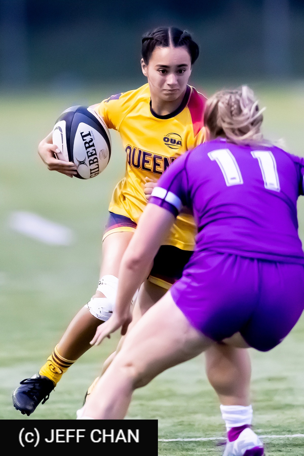  Queen's University - University of Western Ontario - Rugby - OUA 2024 Queen's (W) vs Western (#OUW24QWWE09) Photo by: Jeff Chan | Siuxy Sports 2024-09-27