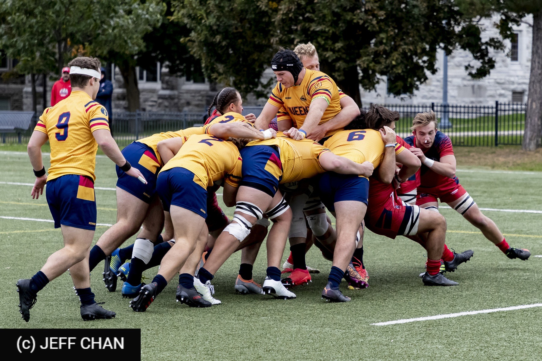  Queen's University - Brock University - Rugby - OUA 2022 Queen's vs Brock (#OUA22QUBR10) Photo by: Jeff Chan | Siuxy Sports 2022-10-08