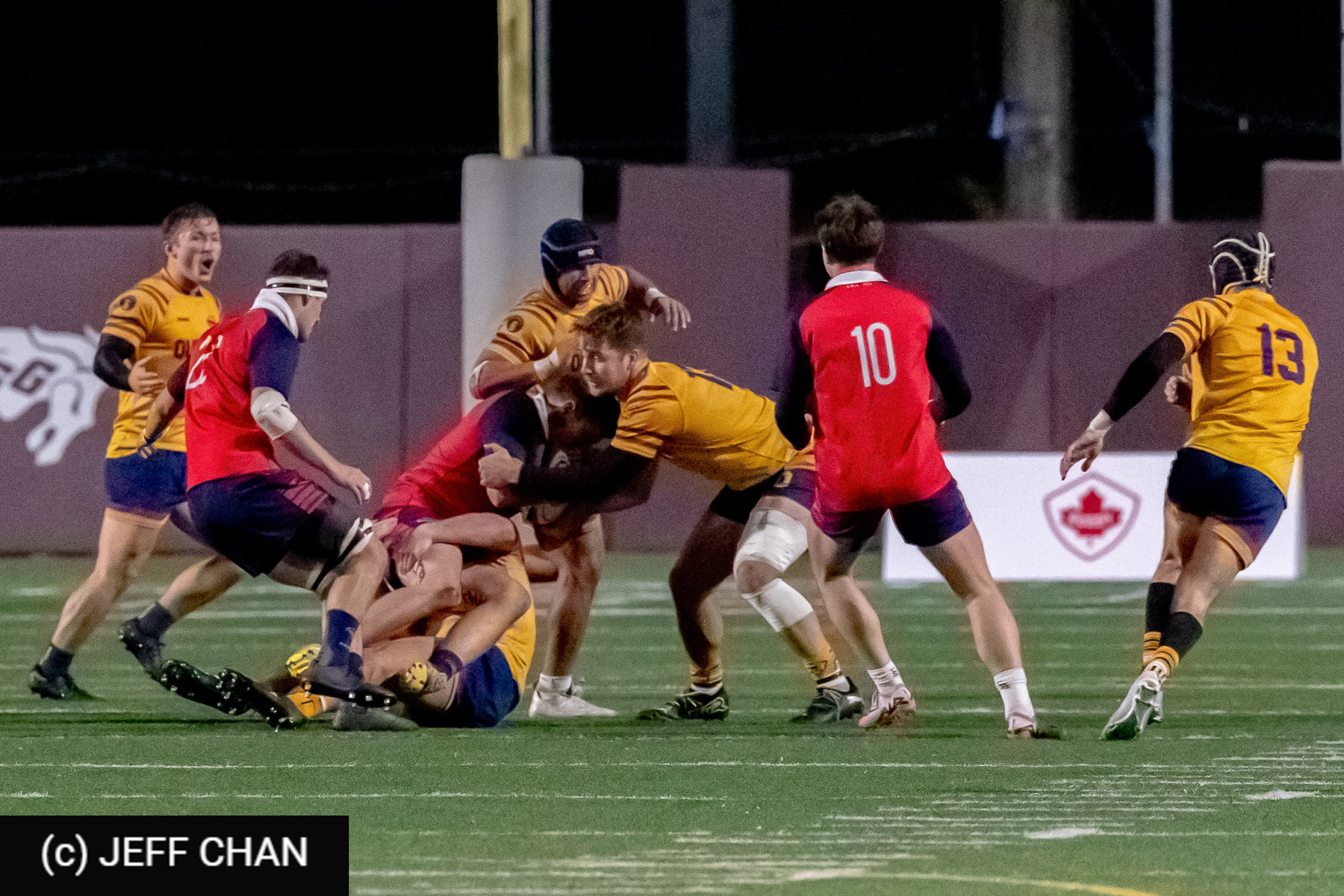  ÉTS (École de technologie supérieure) - Queen's University - Rugby - CANUMENS 2024 - Final - ETS vs Queen's by Jeff Chan (#CANUMENS2412) Photo by: Jeff Chan | Siuxy Sports 2024-11-17
