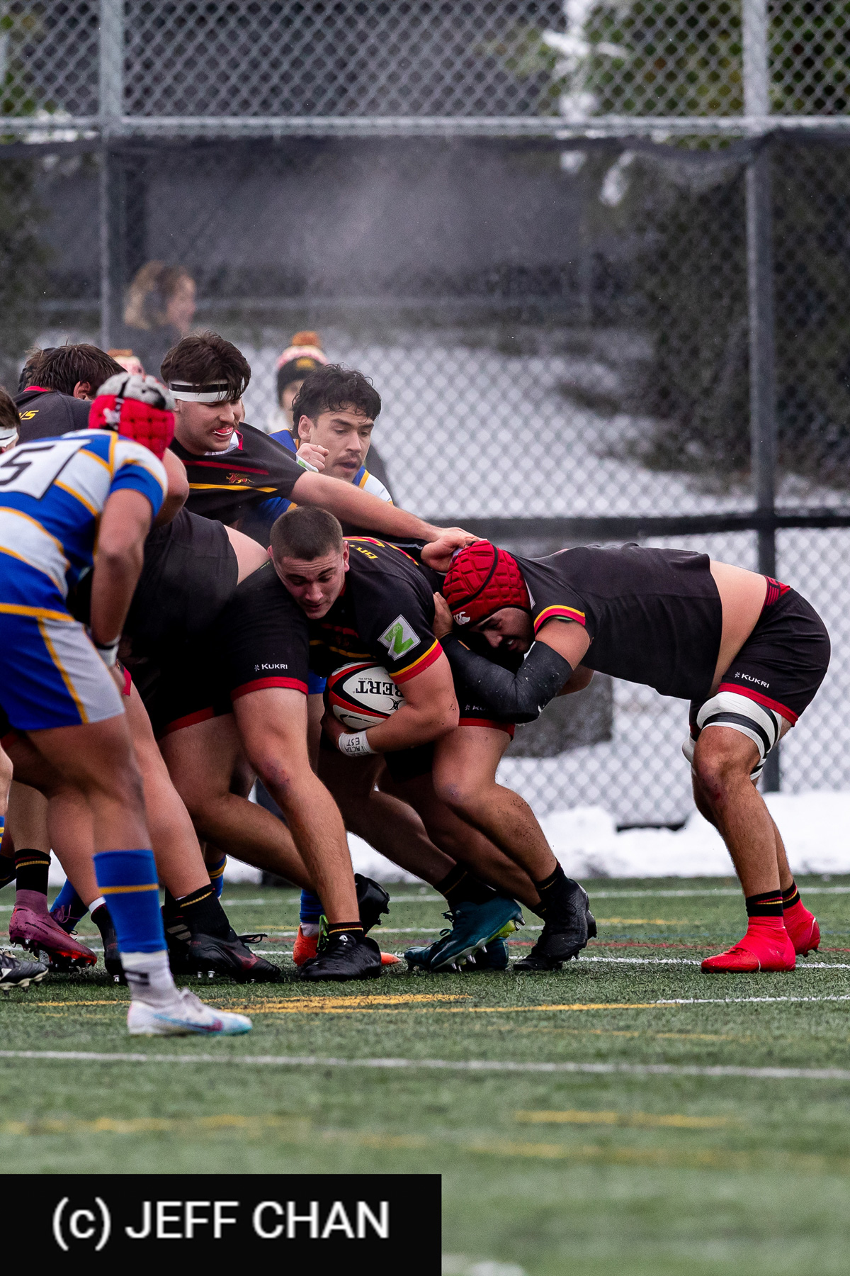  University of Guelph - University of British Columbia Okanagan - Rugby - CANUMENS 2025 - University of Guelph v University of British Columbia Okanagan - Game#2 by Jeff Chan (#CANUMENS2572) Photo by: Jeff Chan | Siuxy Sports 2025-11-12