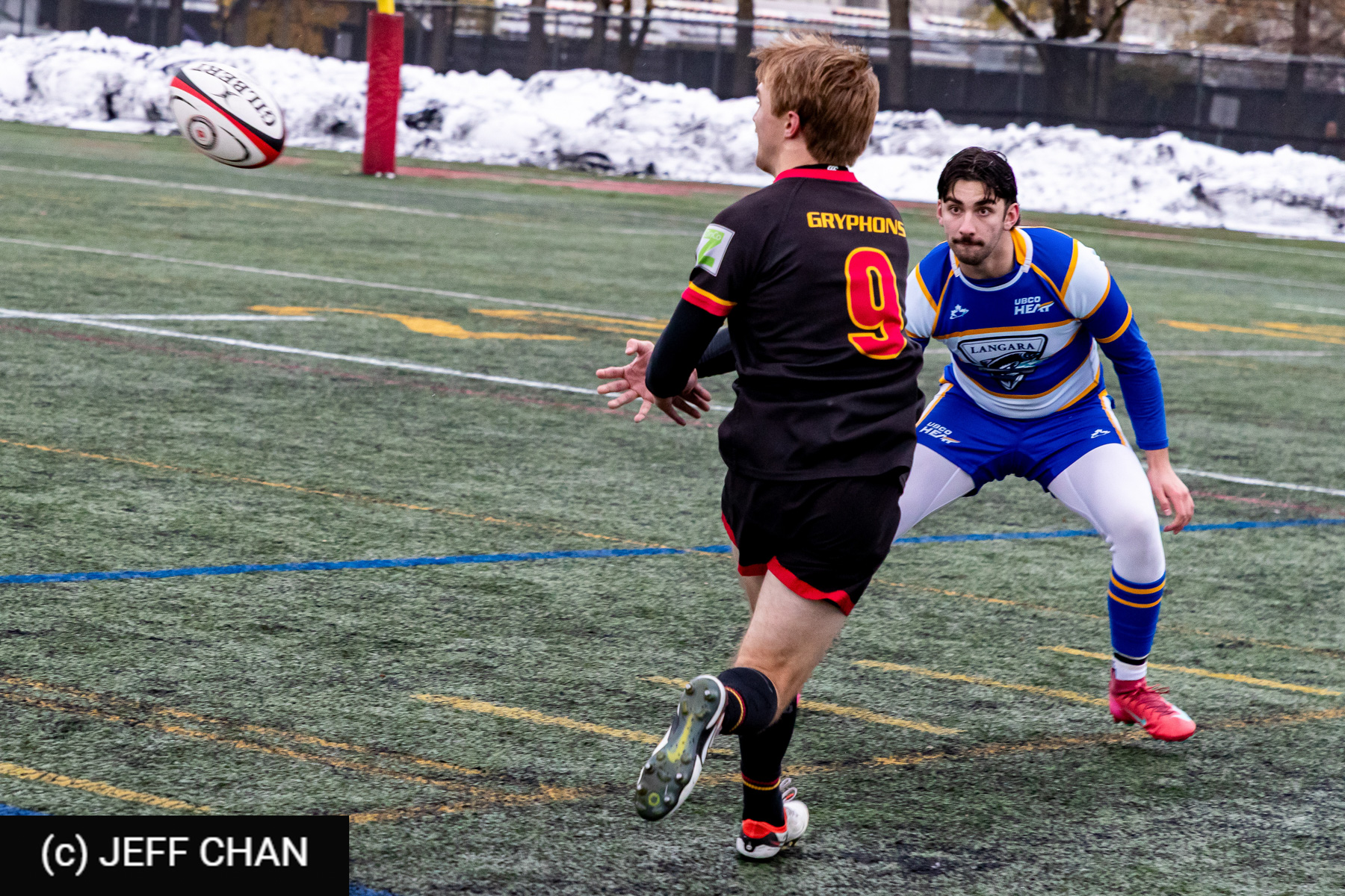  University of Guelph - University of British Columbia Okanagan - Rugby - CANUMENS 2025 - University of Guelph v University of British Columbia Okanagan - Game#2 by Jeff Chan (#CANUMENS2572) Photo by: Jeff Chan | Siuxy Sports 2025-11-12