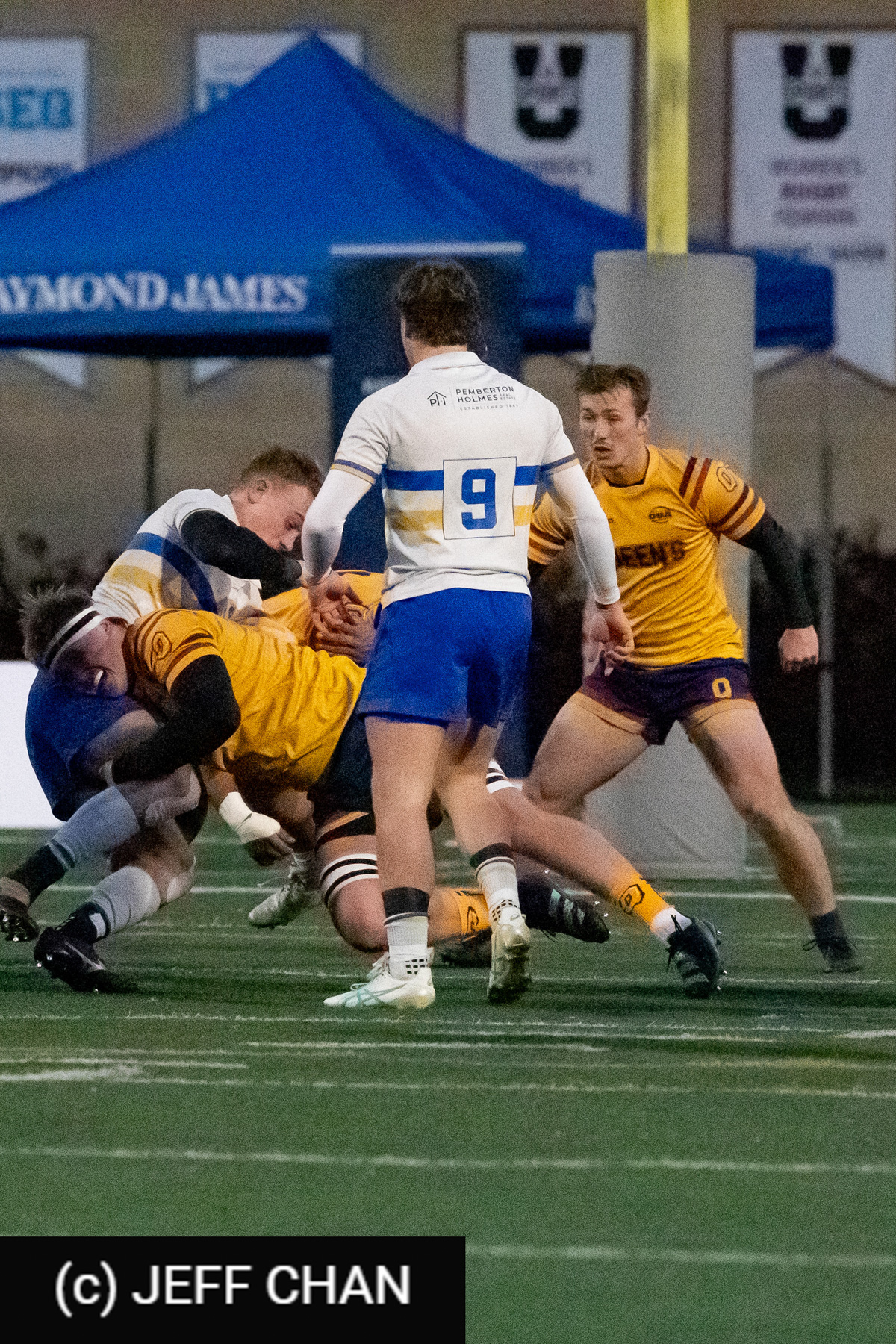  Queen's University - University of Victoria - Rugby - CANUMENS 2024 - Qtr final - Queen's vs UVic by Jeff Chan (#CANUMENS2403) Photo by: Jeff Chan | Siuxy Sports 2024-11-13