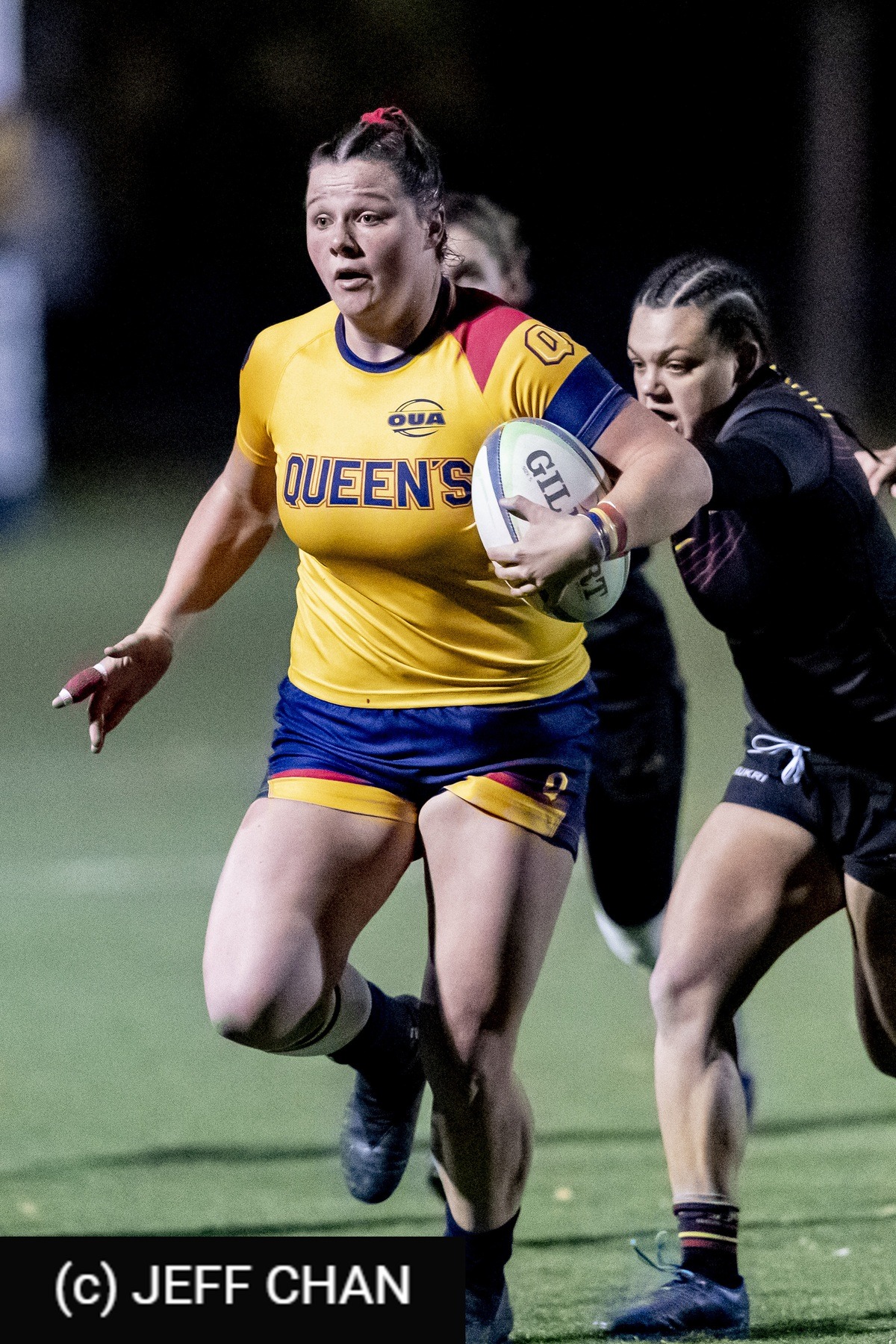 Queen's University - University of Guelph - Rugby - OUA 2022 Queen's (W) vs Guelph Champions (#OUW22QWGU10) Photo by: Jeff Chan | Siuxy Sports 2022-10-28