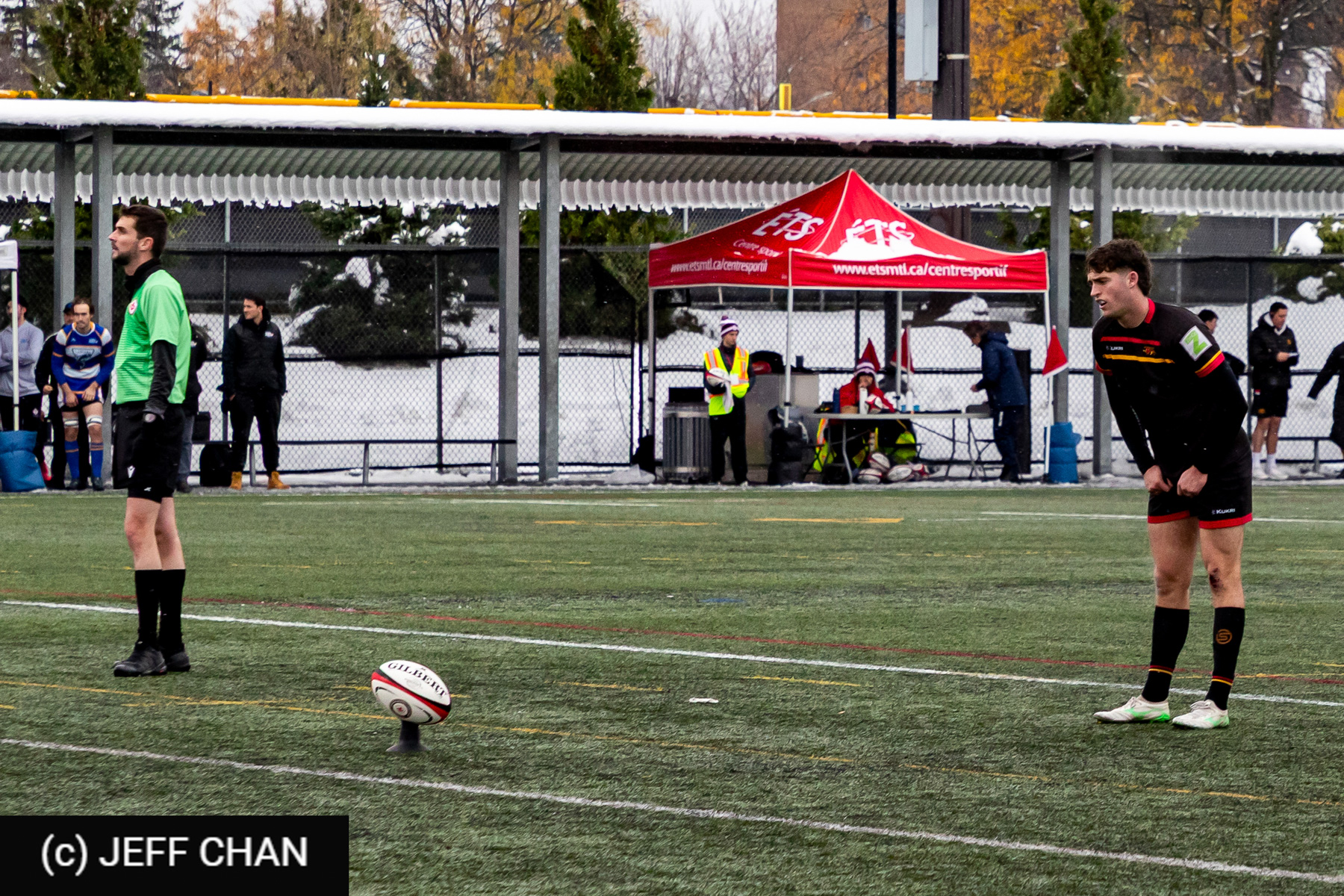  University of Guelph - University of British Columbia Okanagan - Rugby - CANUMENS 2025 - University of Guelph v University of British Columbia Okanagan - Game#2 by Jeff Chan (#CANUMENS2572) Photo by: Jeff Chan | Siuxy Sports 2025-11-12