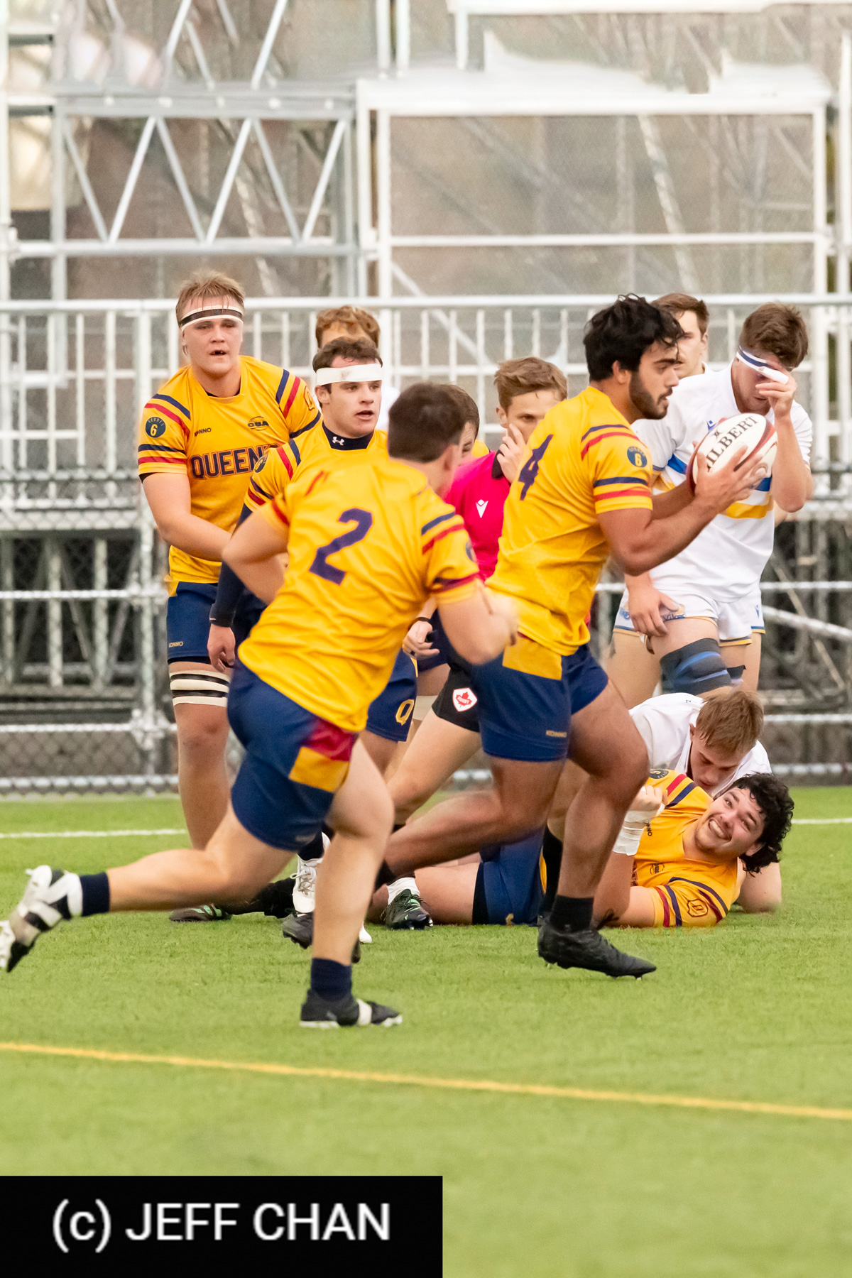 Connor HAY -  Queen's University - University of Victoria - Rugby - CANUMENS 2023 - Quarter final - Queen's vs UVic by Jeff Chan (#CANUMENS2301) Photo by: Jeff Chan | Siuxy Sports 2023-11-15