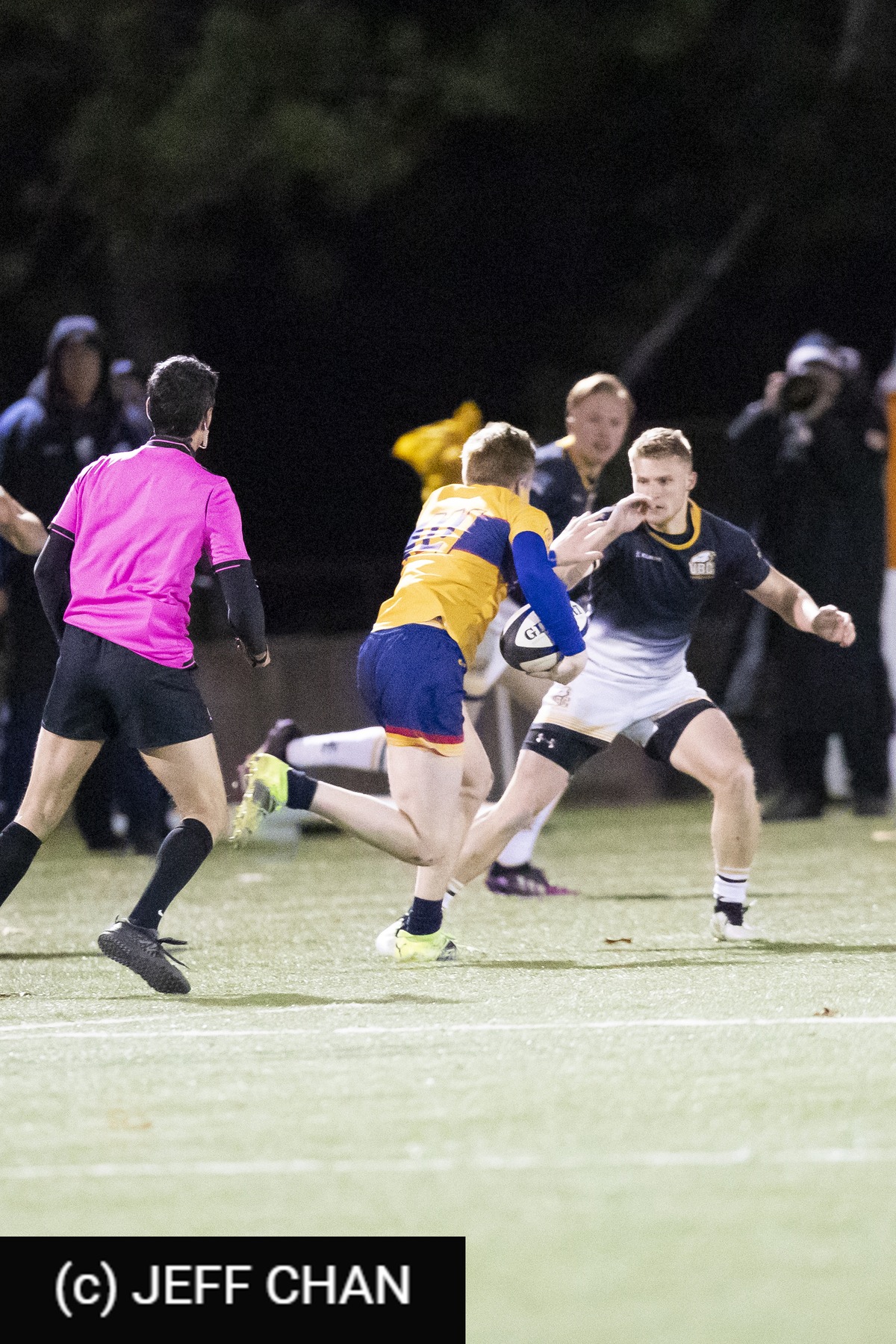  Queen's University - University of British Columbia - Rugby - CANUMENS 2021 - Queen's U vs U British Columbia - by Jeff Chan (#CANUMENS2105) Photo by: Jeff Chan | Siuxy Sports 2021-11-26