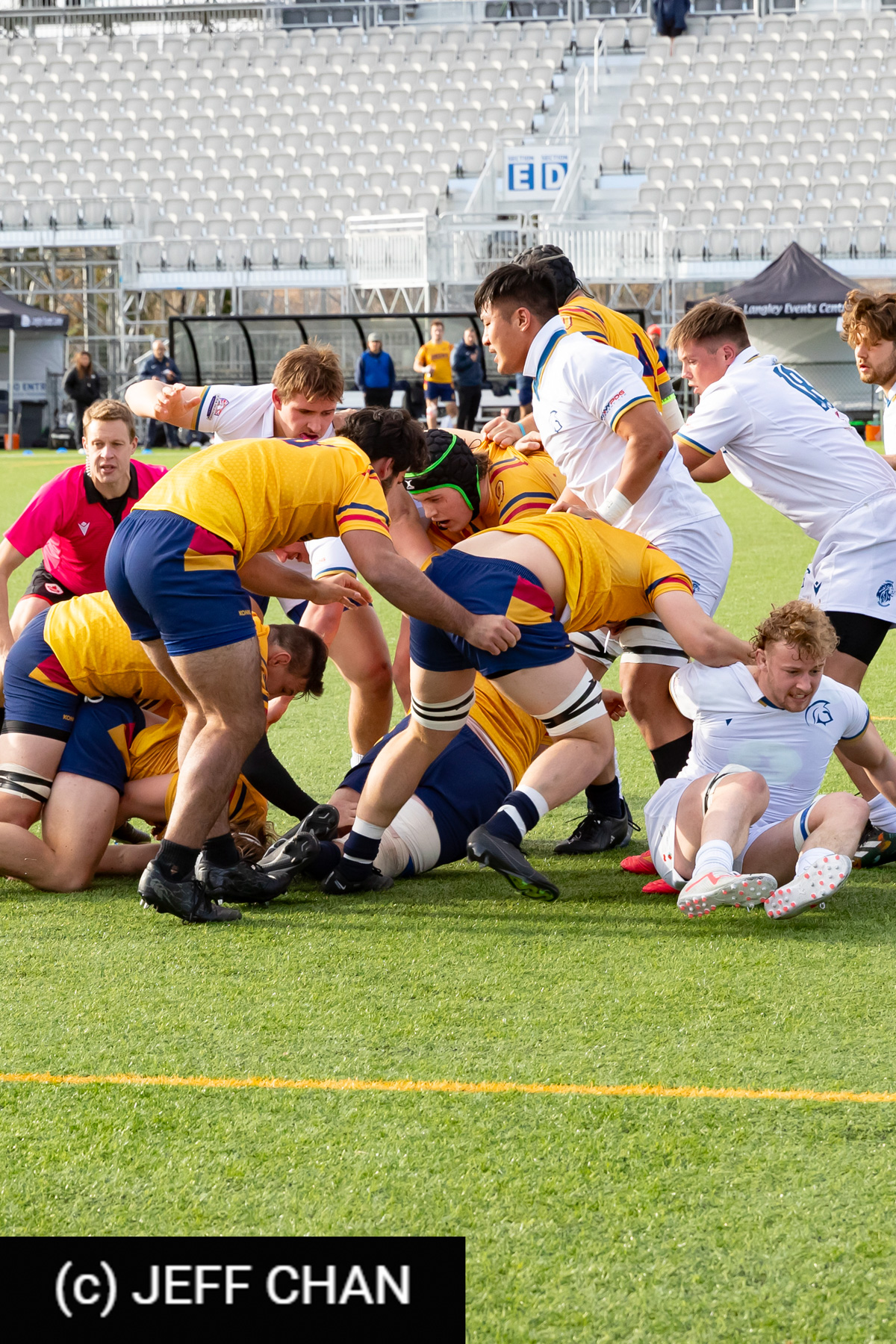  Queen's University - Trinity Western University - Rugby - CANUMENS 2023 - Queen's vs Trinity U by Jeff Chan (#CANUMENS2309) Photo by: Jeff Chan | Siuxy Sports 2023-11-19