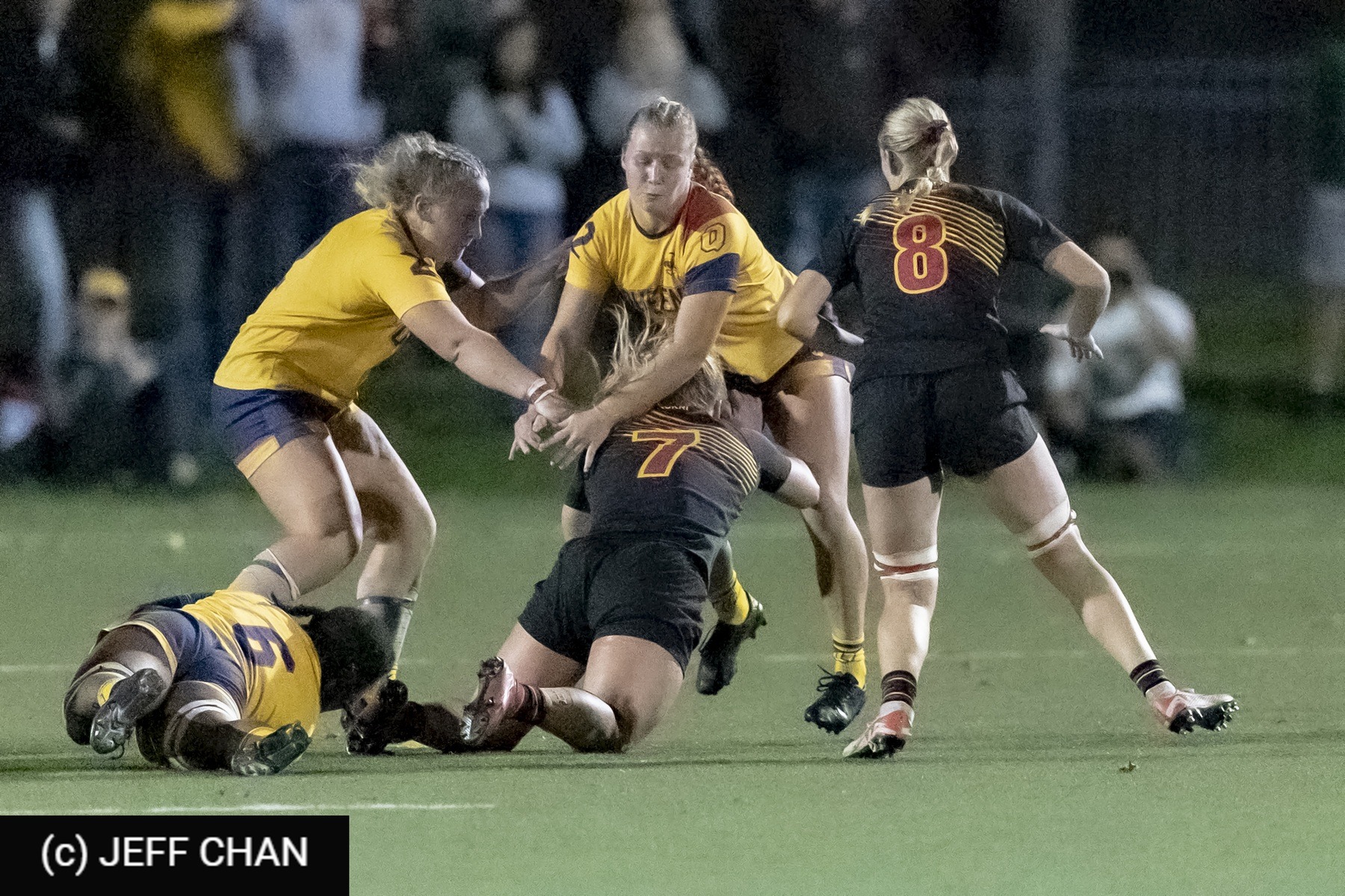  Queen's University - University of Guelph - Rugby - OUA 2023 Queen's (W) vs Guelph Final (#OUW23QWGU10) Photo by: Jeff Chan | Siuxy Sports 2023-10-27