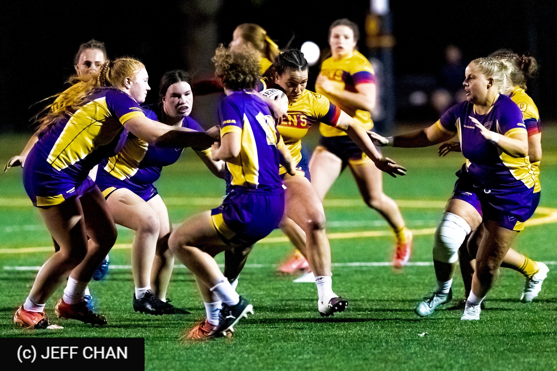  Queen's University - Wilfrid Laurier University - Rugby - OUA 2025 Queen's (W) vs Laurier (#OUW25QWLA10) Photo by: Jeff Chan | Siuxy Sports 2025-10-17
