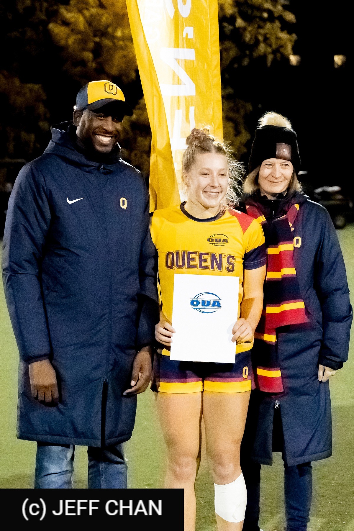  Queen's University - University of Guelph - Rugby - OUA 2024 Queen's (W) vs Guelph (#OUW24QWGU10) Photo by: Jeff Chan | Siuxy Sports 2024-10-25