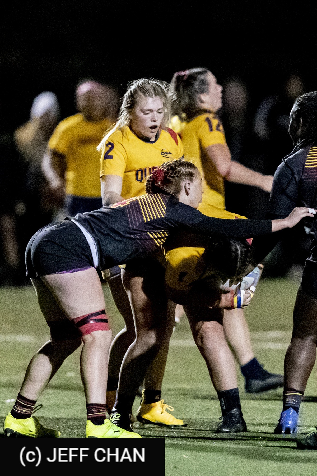  Queen's University - University of Guelph - Rugby - OUA 2022 Queen's (W) vs Guelph Champions (#OUW22QWGU10) Photo by: Jeff Chan | Siuxy Sports 2022-10-28