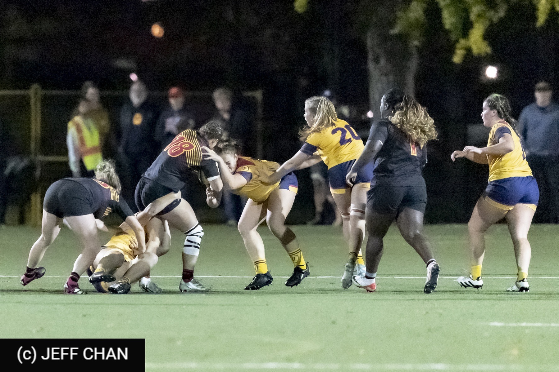  Queen's University - University of Guelph - Rugby - OUA 2023 Queen's (W) vs Guelph Final (#OUW23QWGU10) Photo by: Jeff Chan | Siuxy Sports 2023-10-27