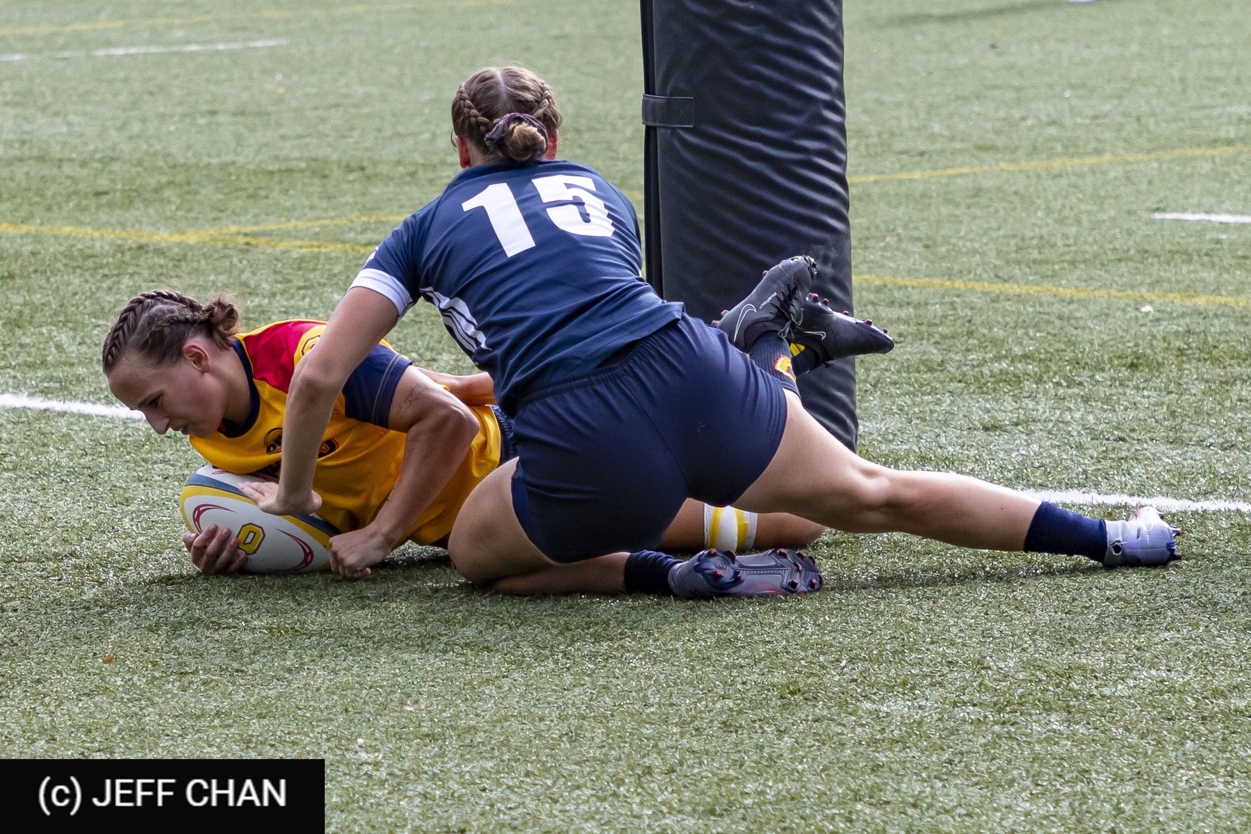  Queen's University - University of Toronto - Rugby - OUA 2023 Queen's (W) vs Toronto (#OUW23QWUT09) Photo by: Jeff Chan | Siuxy Sports 2023-09-09