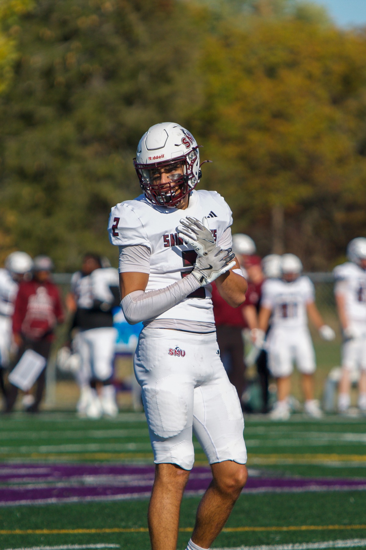  Bishop's University - Saint Mary's University - Football - USPORTS 2025 - Football - Bishop's University vs Saint Mary's University (#USPORTS25FBSM) Photo by: Erin Jefferies | Siuxy Sports 2025-10-11