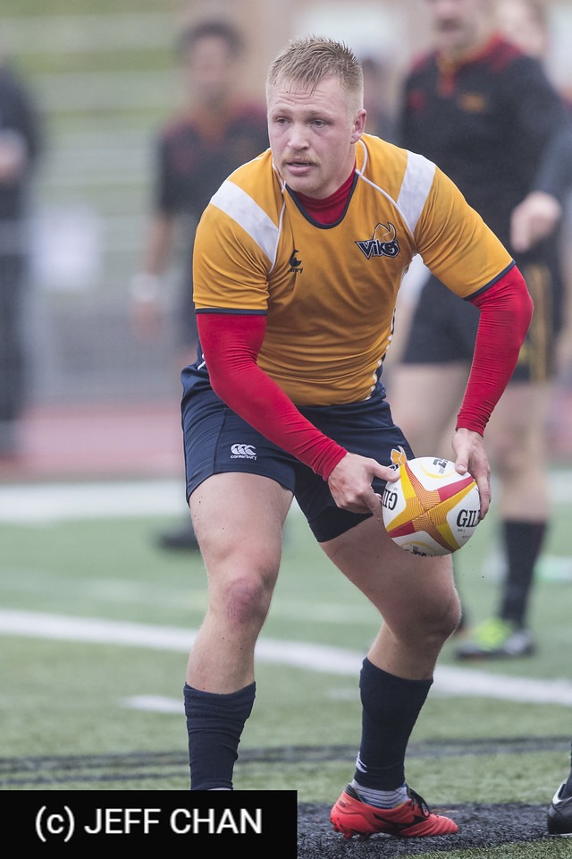 Gradyn BOWD -  University of Victoria - University of Guelph - Rugby - CANUMENS 2017 - U Victoria vs U Guelph - by Jeff Chan (#CANUMENS1702) Photo by: Jeff Chan | Siuxy Sports 2017-11-18