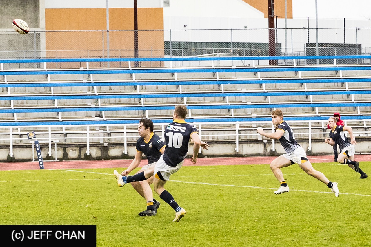  Queen's University - University of British Columbia - Rugby - CANUMENS 2018 - Queen's U vs U British Columbia - Gold Game by Jeff Chan (#CANUMENS1809) Photo by: Jeff Chan | Siuxy Sports 2018-11-25