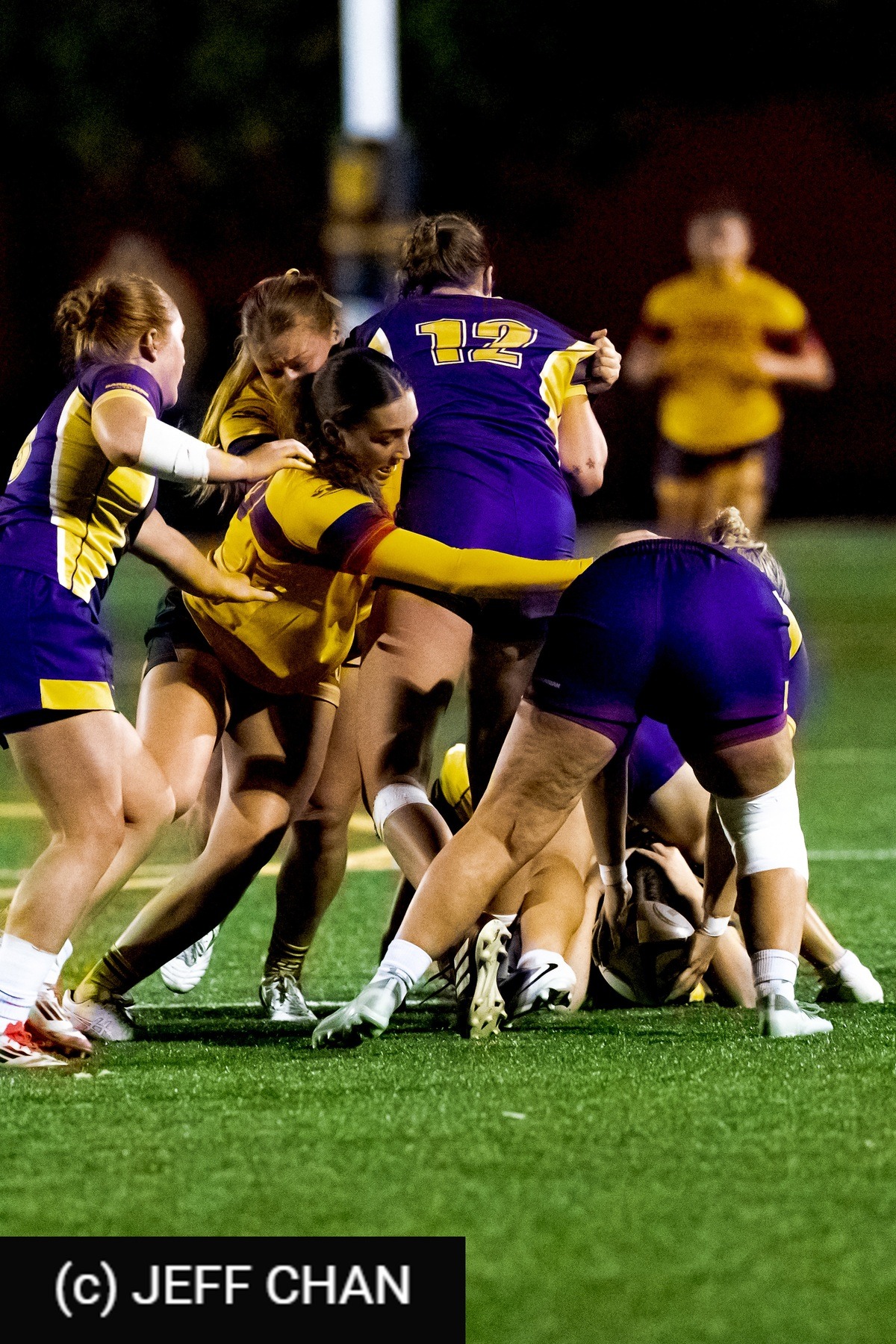  Queen's University - Wilfrid Laurier University - Rugby - OUA 2025 Queen's (W) vs Laurier (#OUW25QWLA10) Photo by: Jeff Chan | Siuxy Sports 2025-10-17