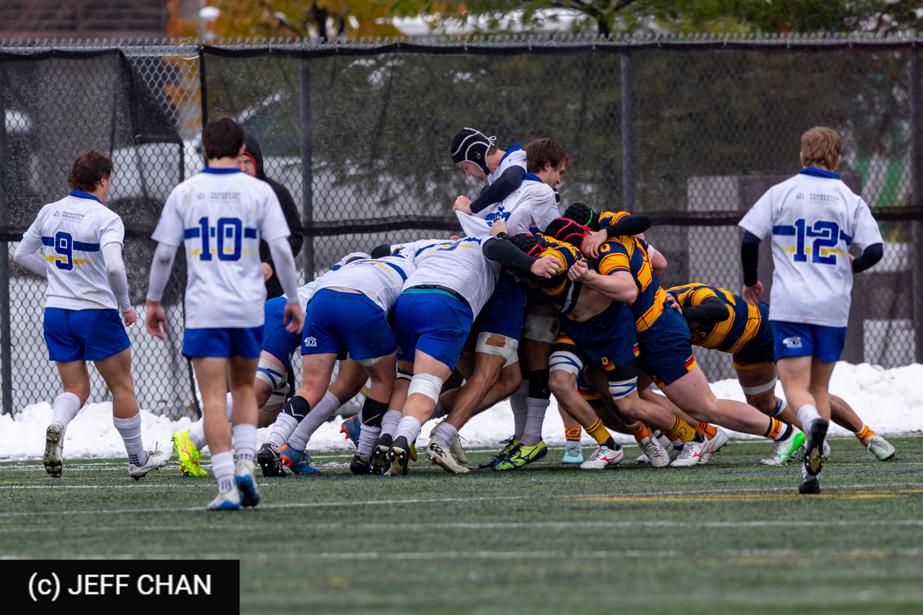 Queen's University - University of Victoria - Rugby - CANUMENS 2025 - Queen's University vs University of Victoria - Game#1 by Jeff Chan (#CANUMENS2581) Photo by: Jeff Chan | Siuxy Sports 2025-11-12