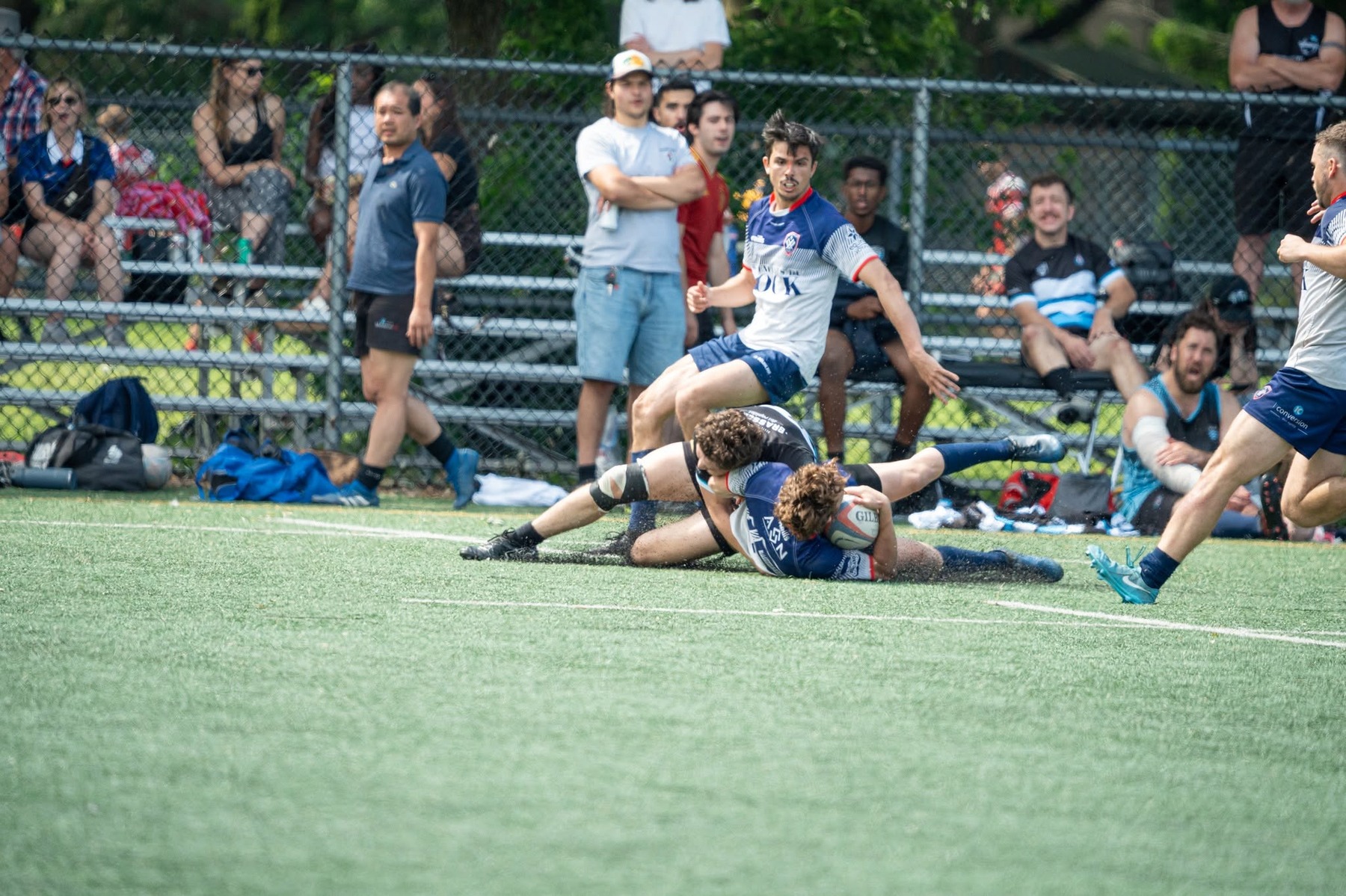  Rugby XV de Montréal - Montreal Wanderers Rugby Football Club - Rugby - RQ 2026 - LP1 M - 1res - XV de Montréal vs Montreal Wanderers (#RQ26LPMBXXVW7) Photo by:  | Siuxy Sports 2026-07-04