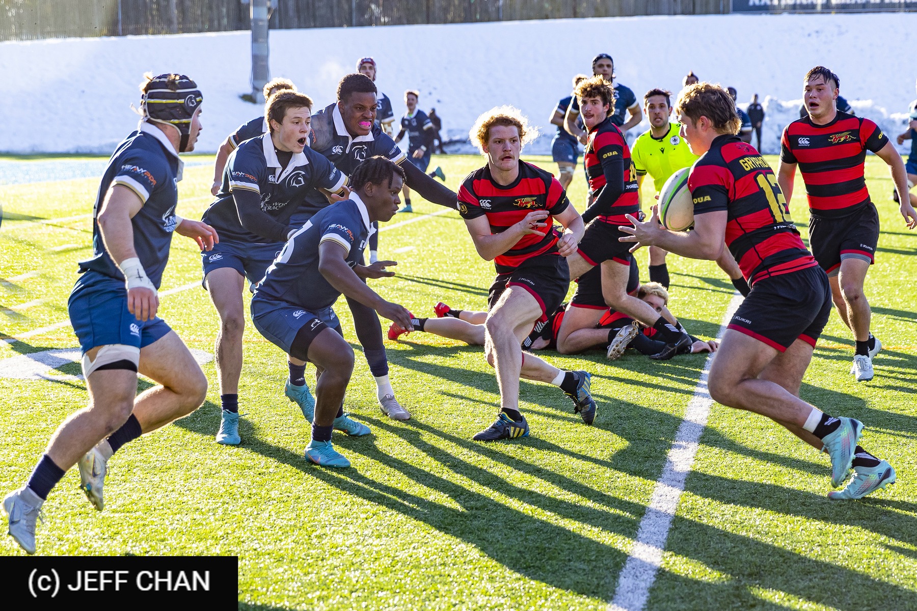 Tamilore AWONUSI - Fynn MURPHY -  University of Guelph - Trinity Western University - Rugby - CANUMENS 2022 - Guelph vs Trinity Western U - Bronze Game  by Jeff Chan (#CANUMENS2211) Photo by: Jeff Chan | Siuxy Sports 2022-12-04